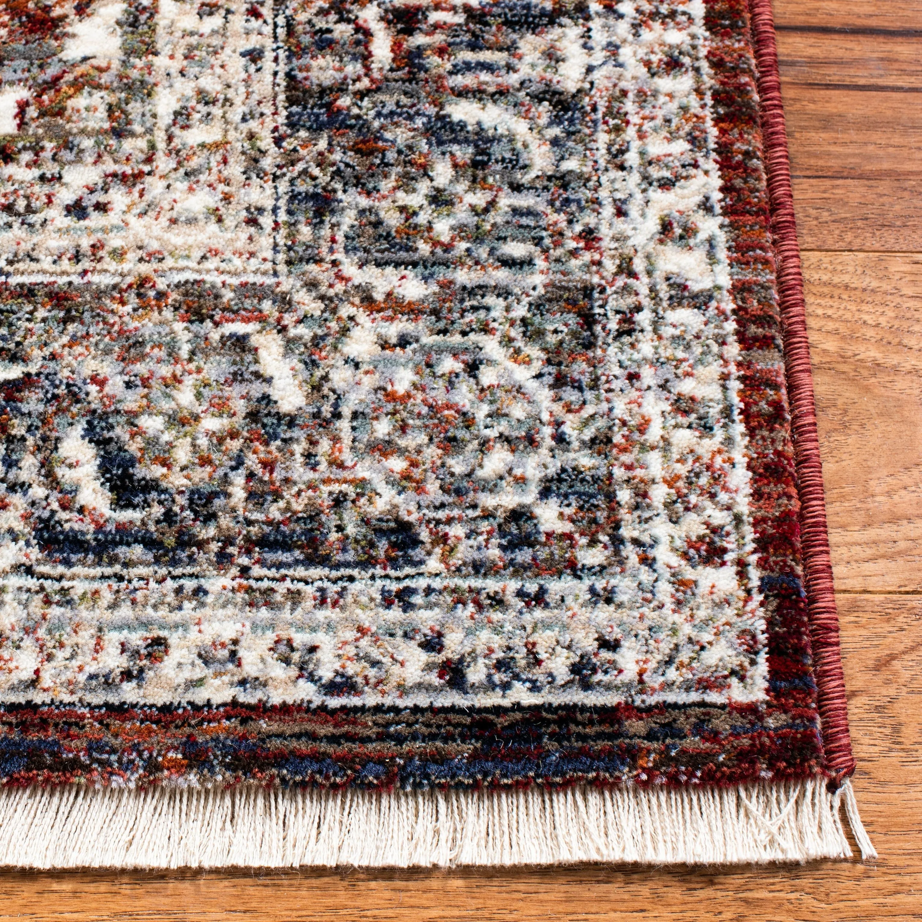 SAFAVIEH Herat Kara Traditional Rug