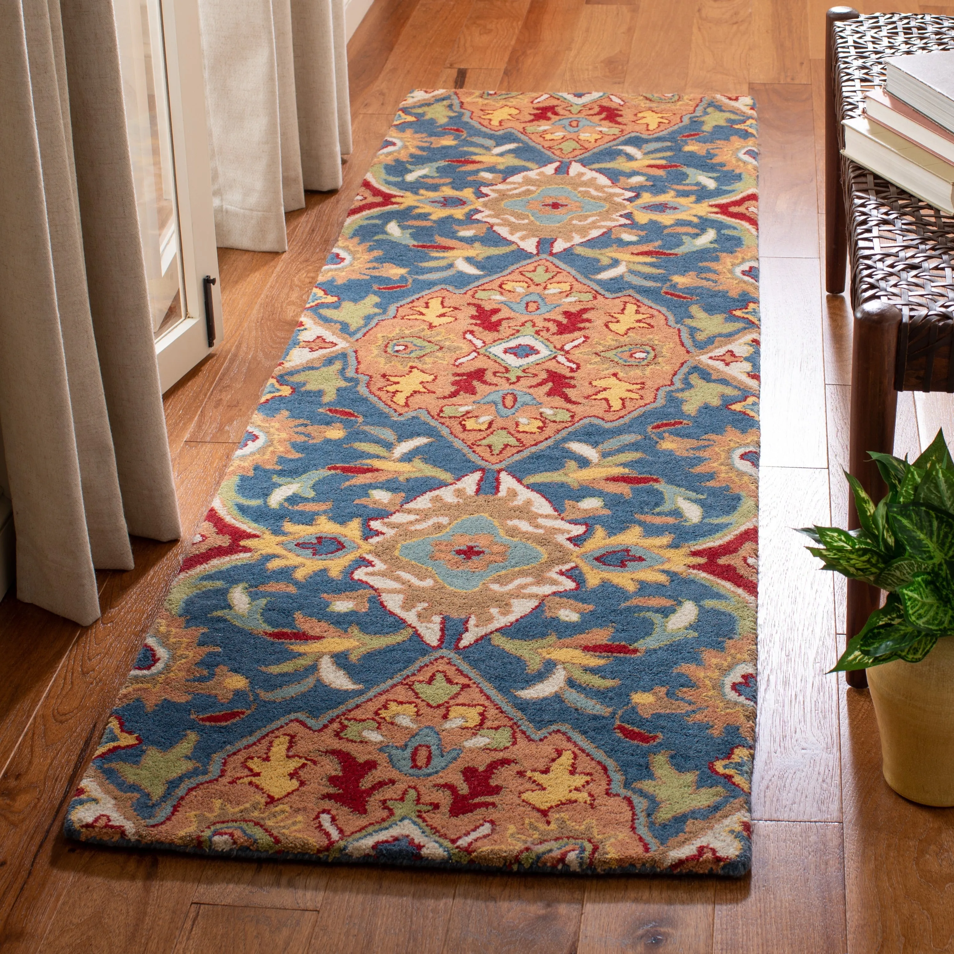 SAFAVIEH Heritage Sheena Hand-tufted Wool Area Rug