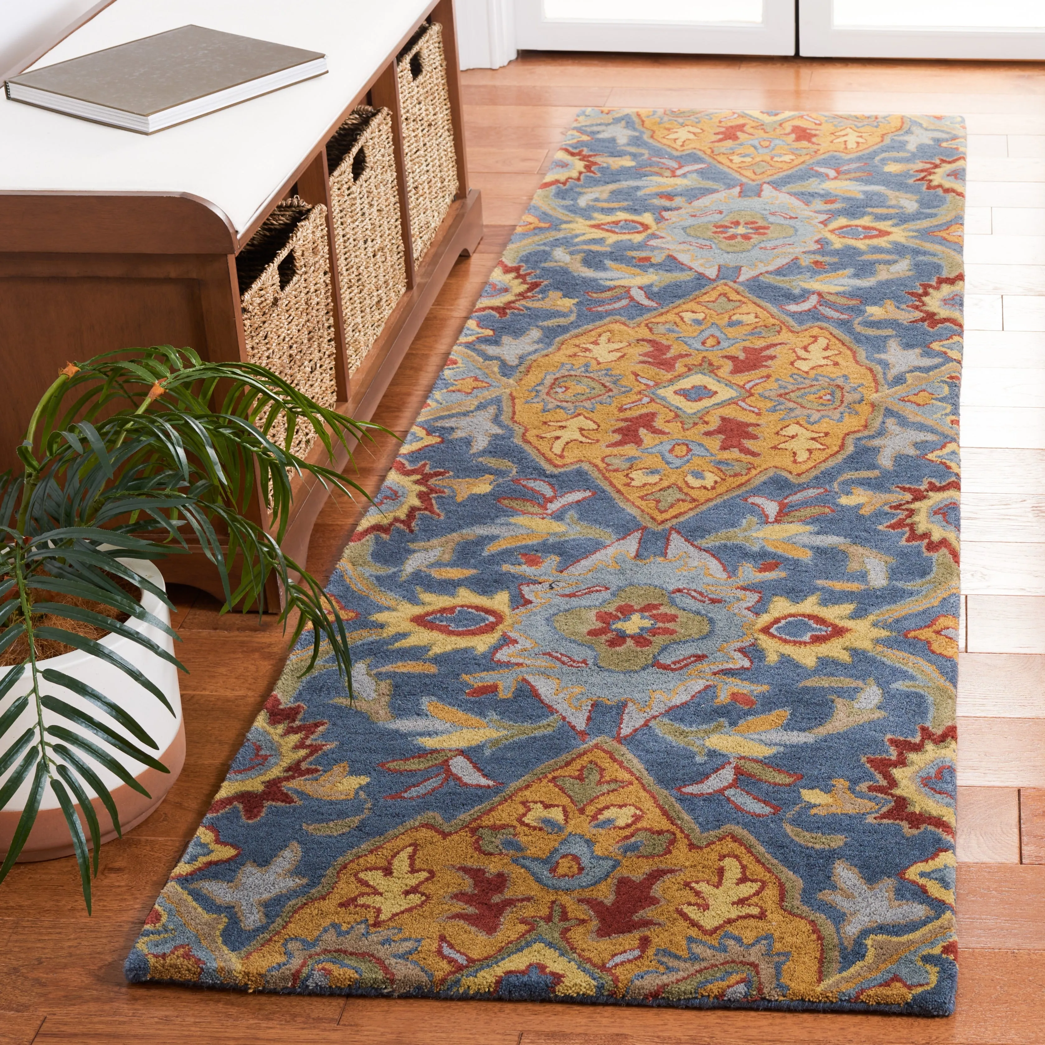 SAFAVIEH Heritage Sheena Hand-tufted Wool Area Rug