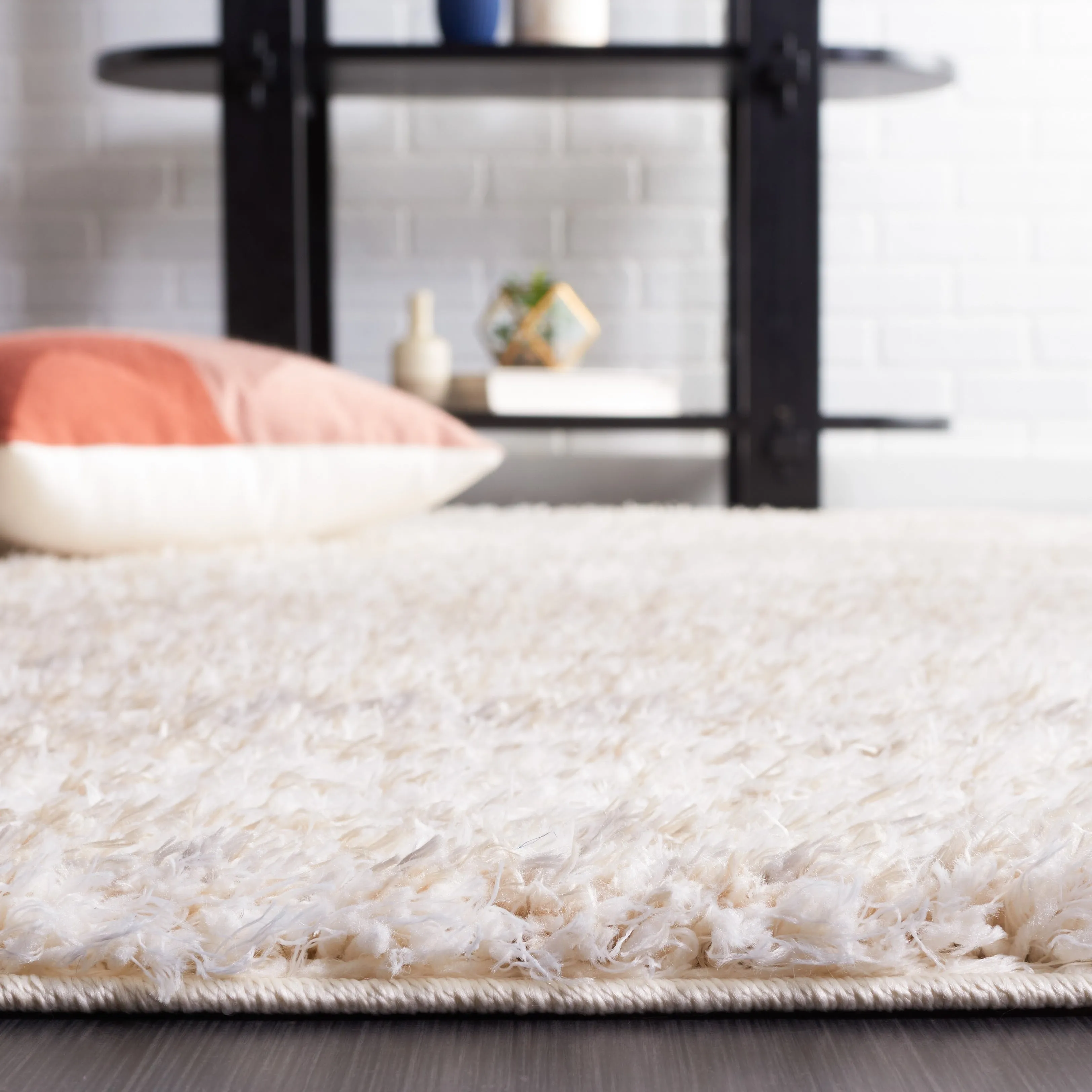 SAFAVIEH Lindsay Shag Shirlene Modern Abstract 2-inch Thick Rug