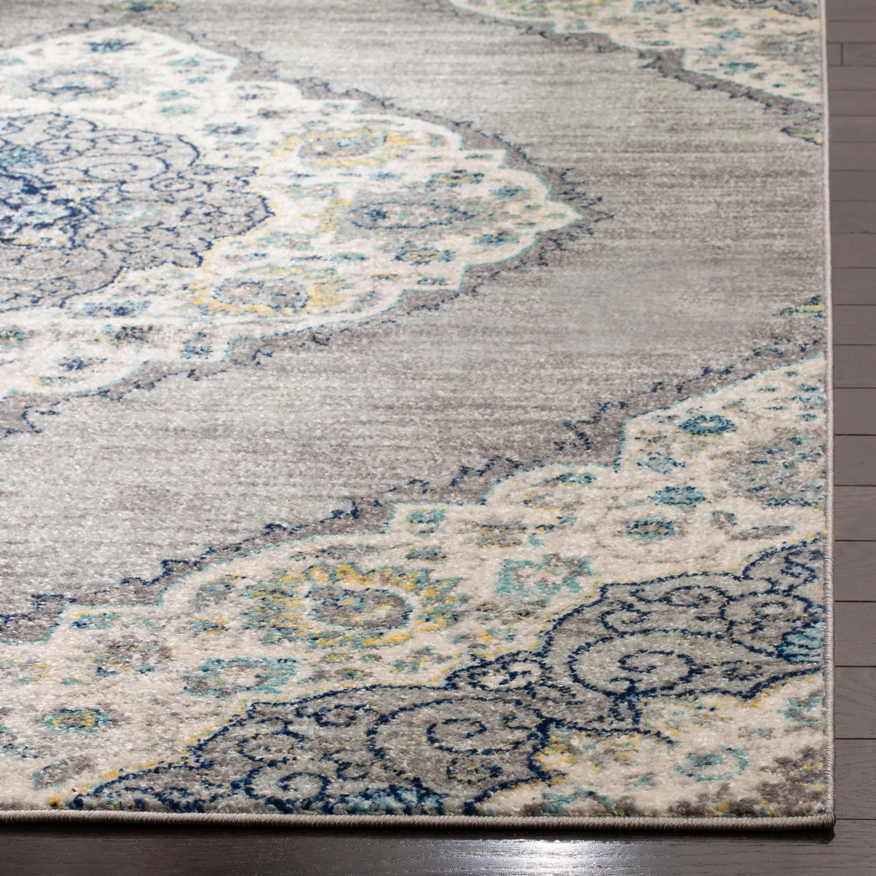 SAFAVIEH Madison Dorla Vintage Boho Boho Oriental Rug