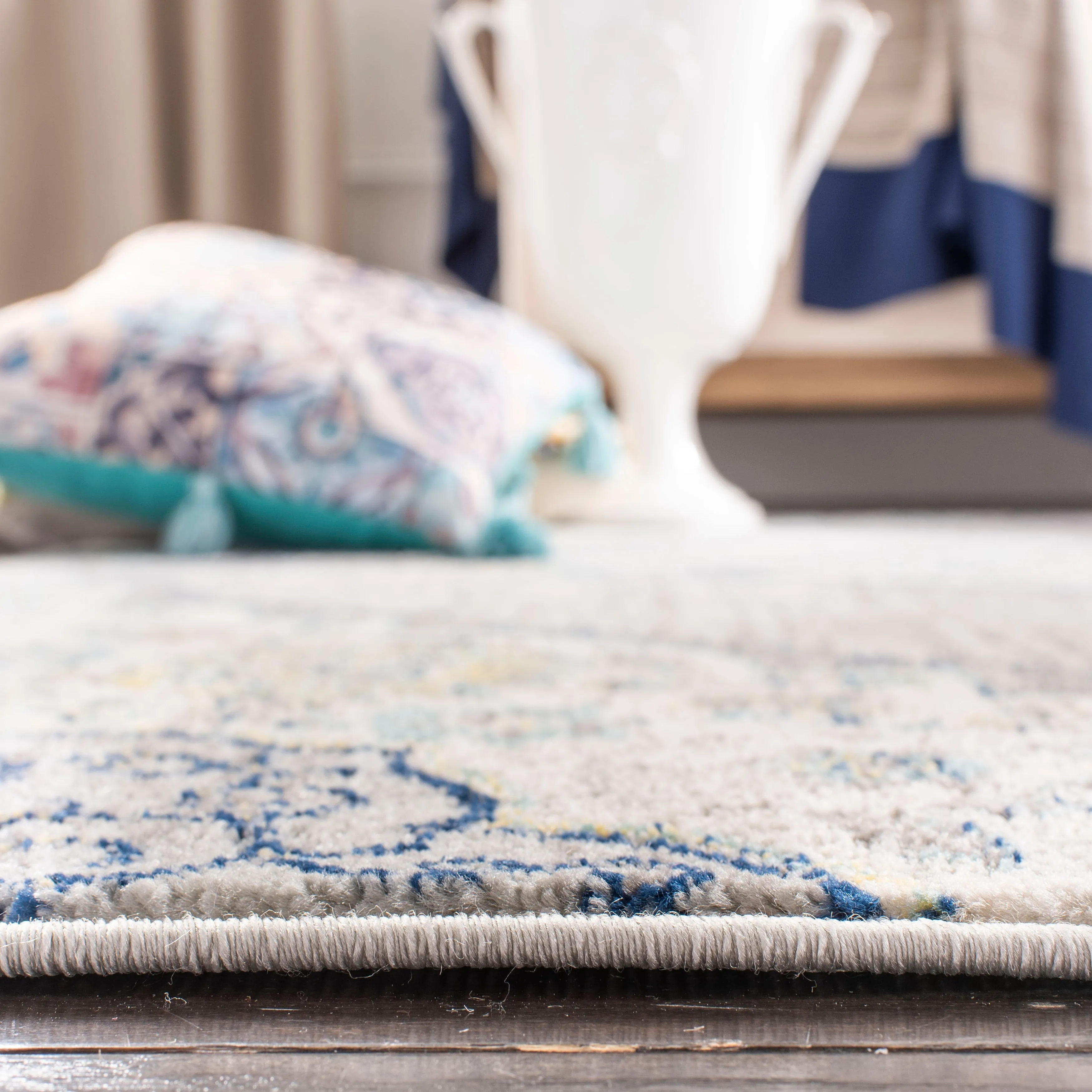 SAFAVIEH Madison Dorla Vintage Boho Boho Oriental Rug
