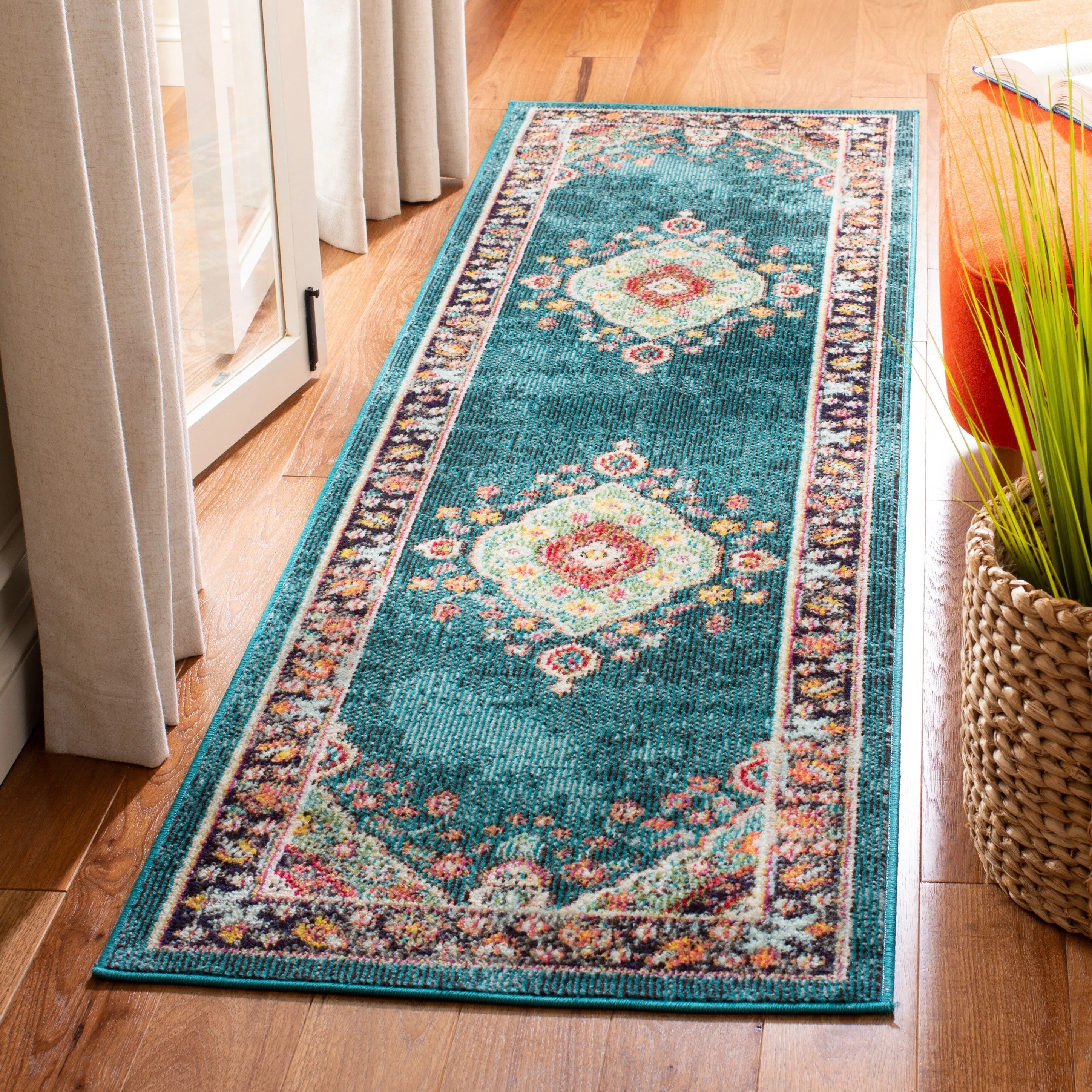 SAFAVIEH Madison Felicitas Vintage Oriental Medallion Rug