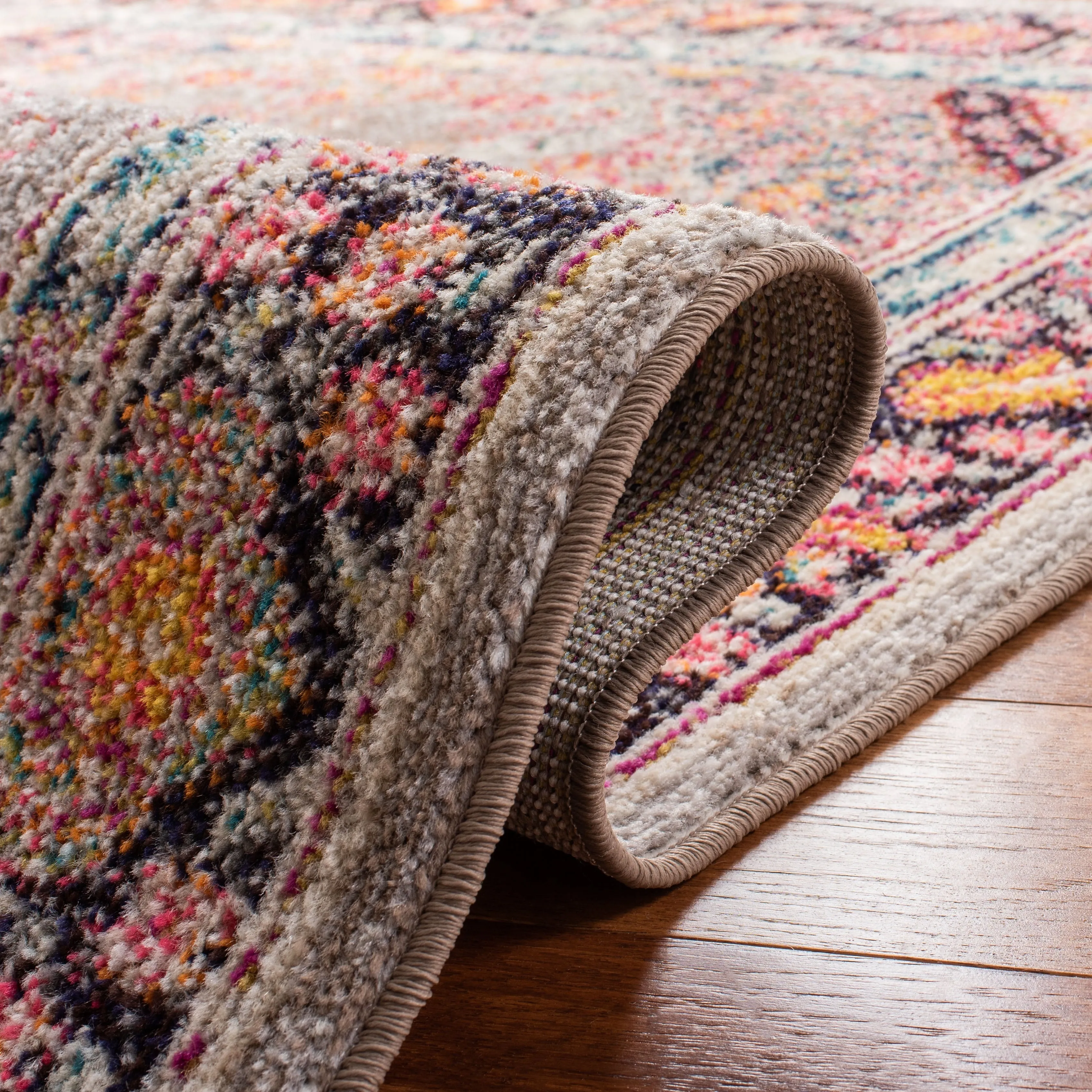 SAFAVIEH Madison Felicitas Vintage Oriental Medallion Rug