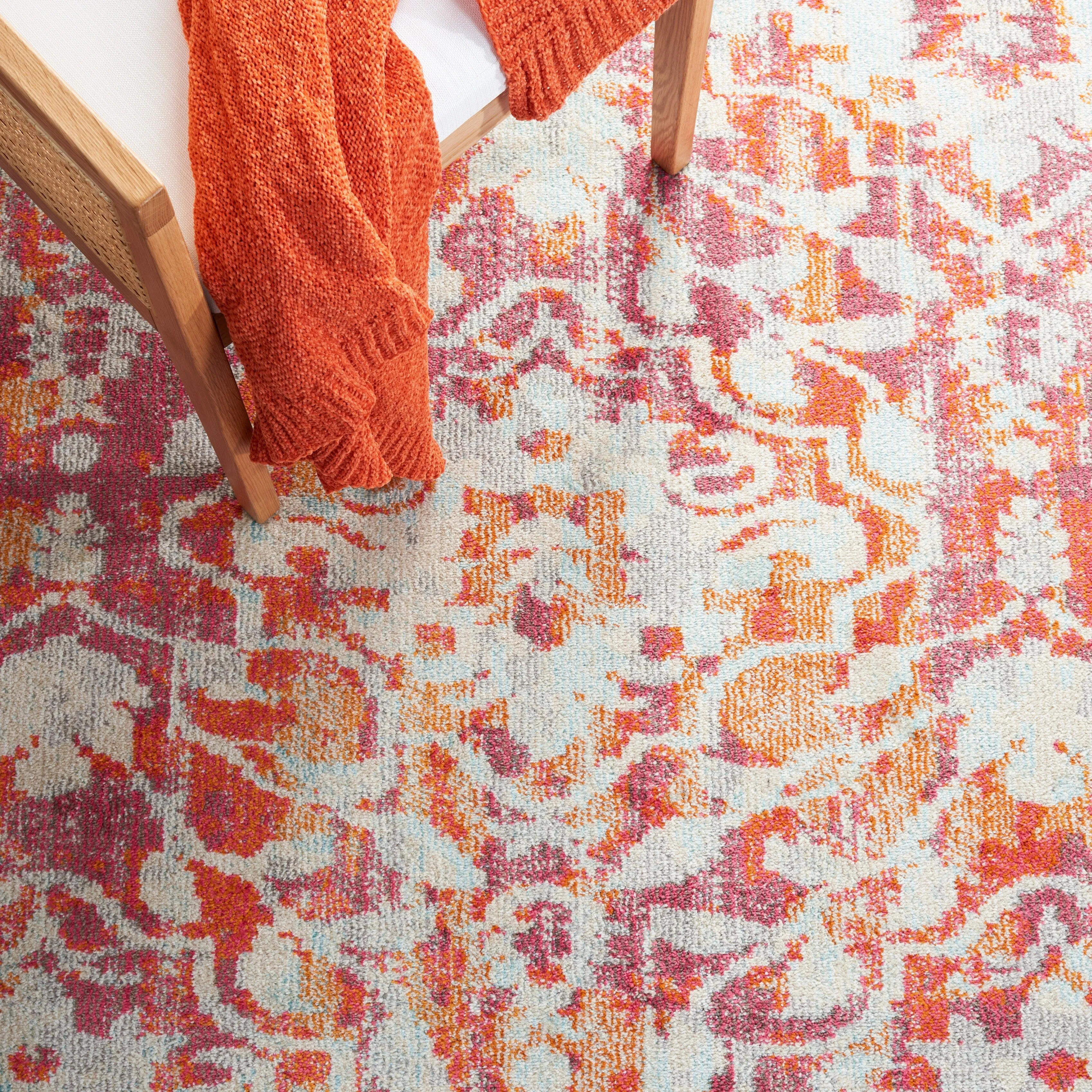 SAFAVIEH Madison Jeljazka Distressed Rug