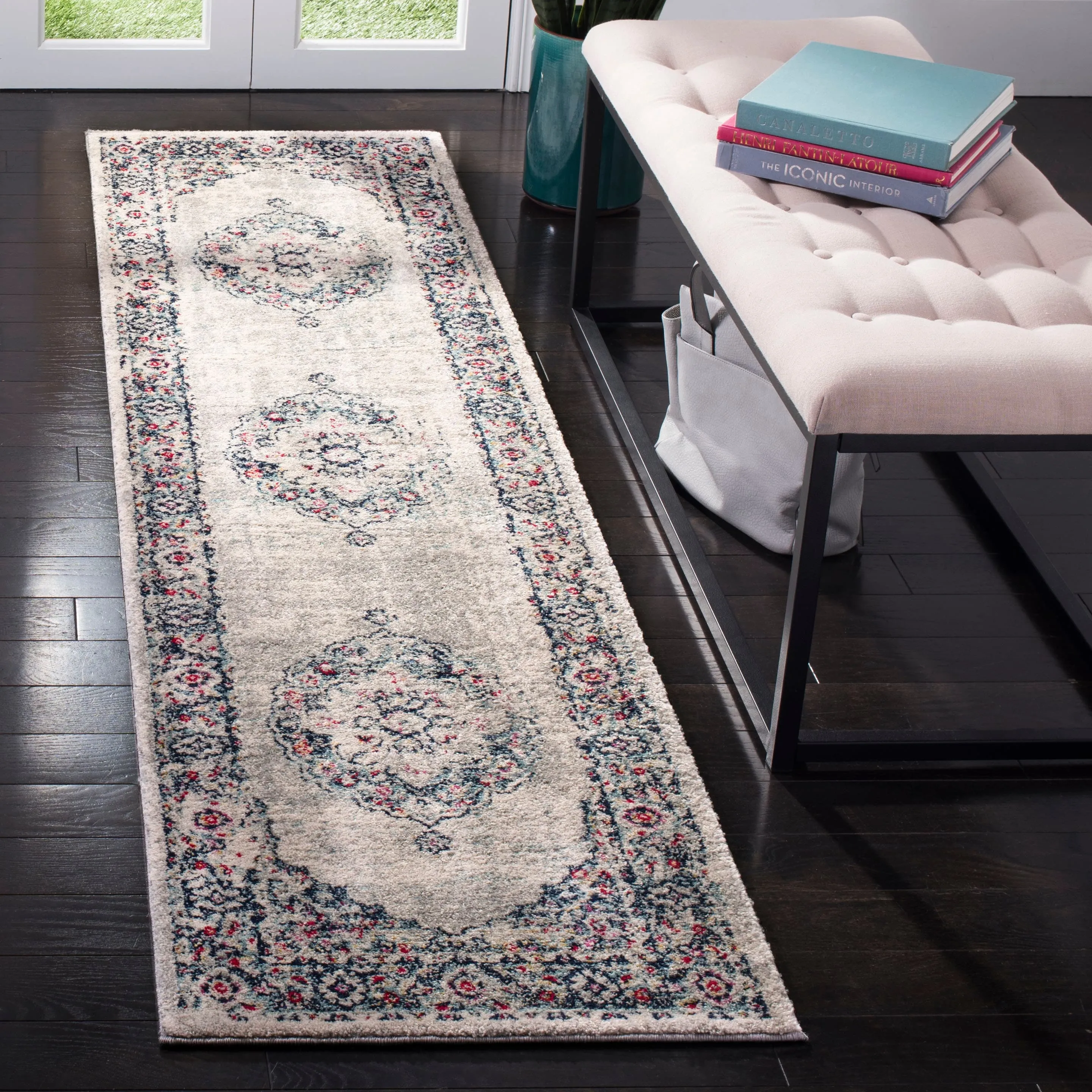SAFAVIEH Madison Lorayne Vintage Boho Oriental Medallion Rug