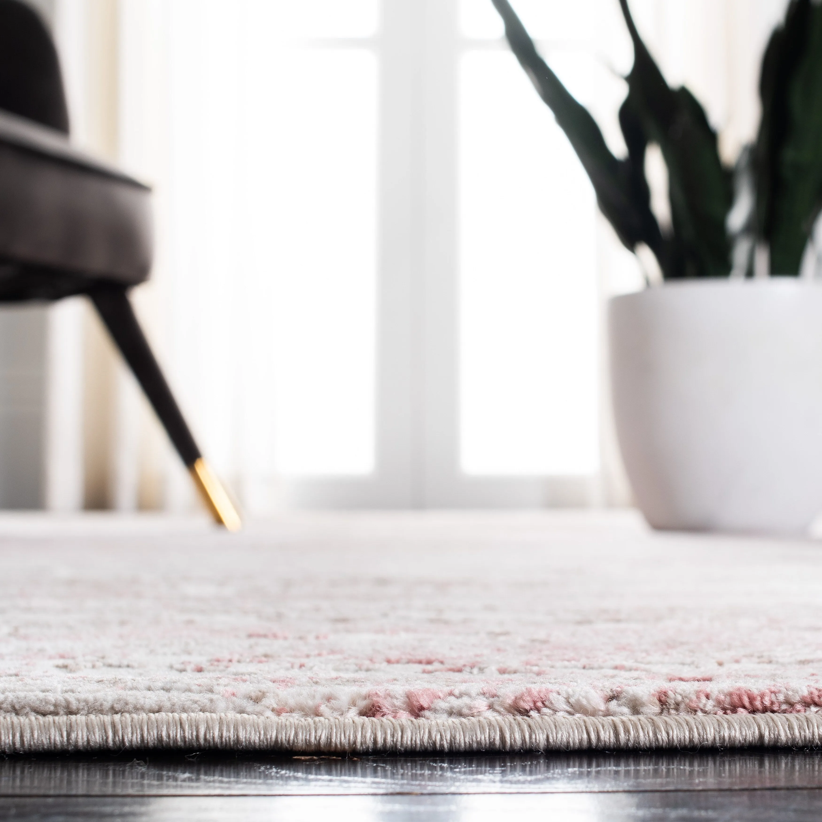 SAFAVIEH Meadow Felice Modern Abstract Rug