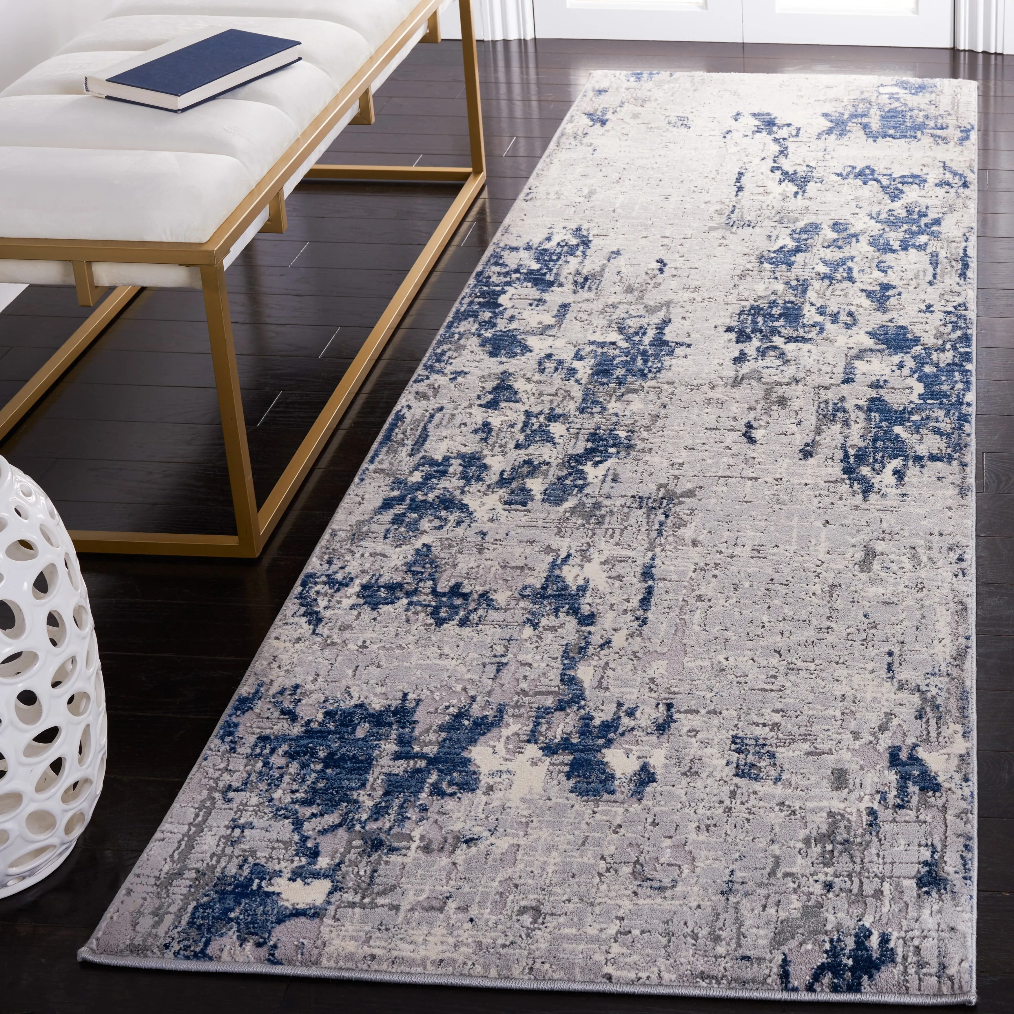 SAFAVIEH Meadow Heidegret Modern Abstract Rug