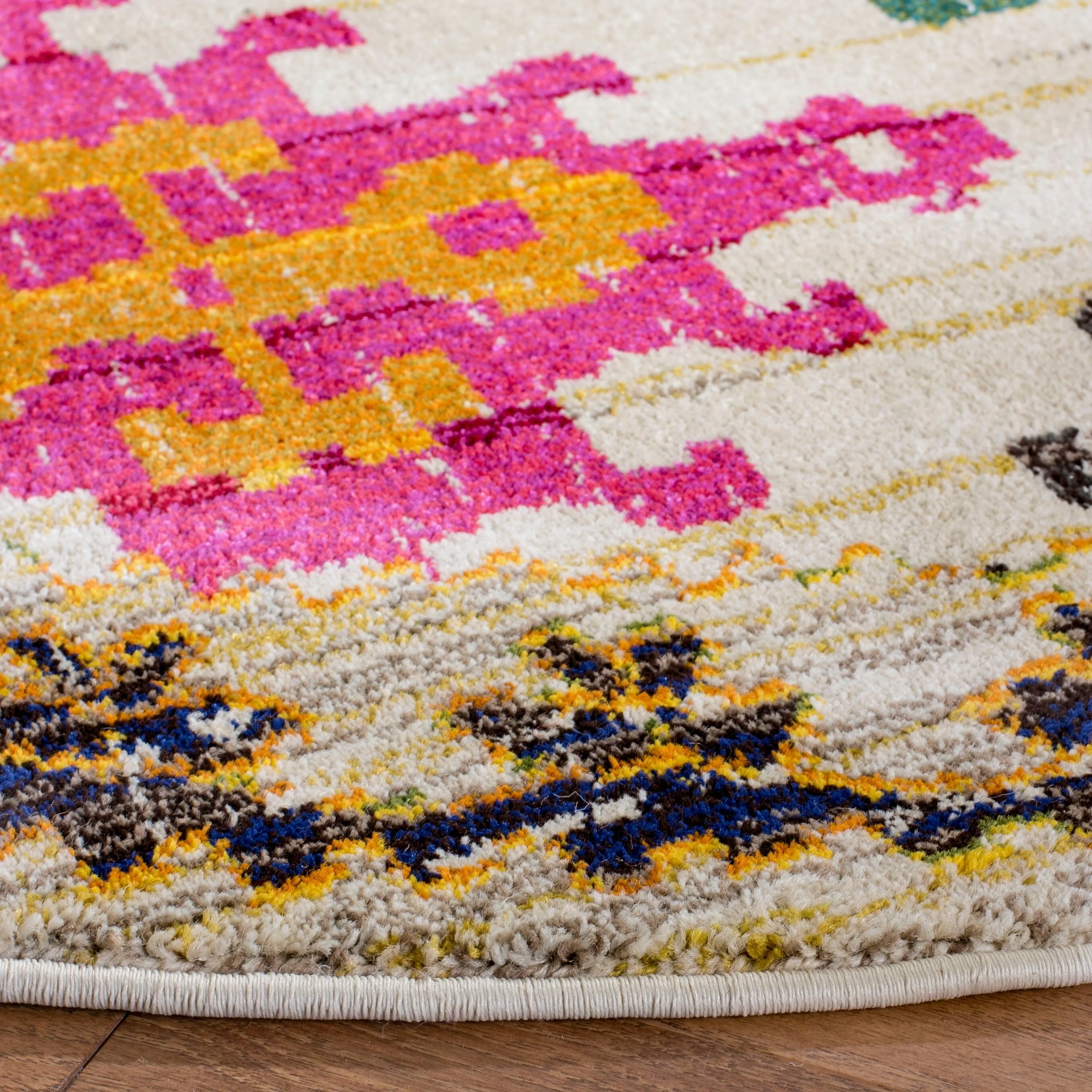 SAFAVIEH Monaco Joanne Distressed Boho Rug