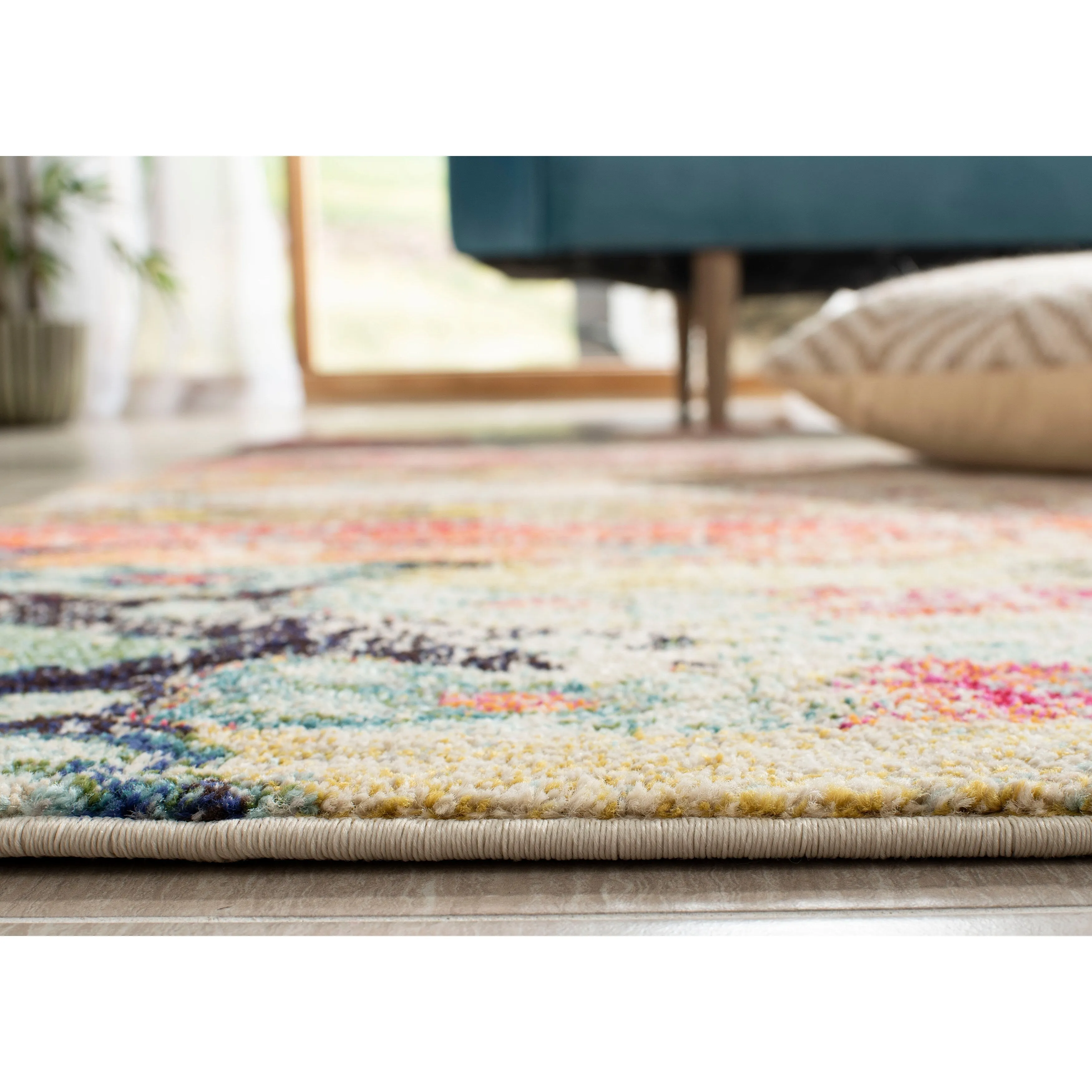 SAFAVIEH Monaco Lumturije Distressed Boho Rug - Multi - 8' x 11'