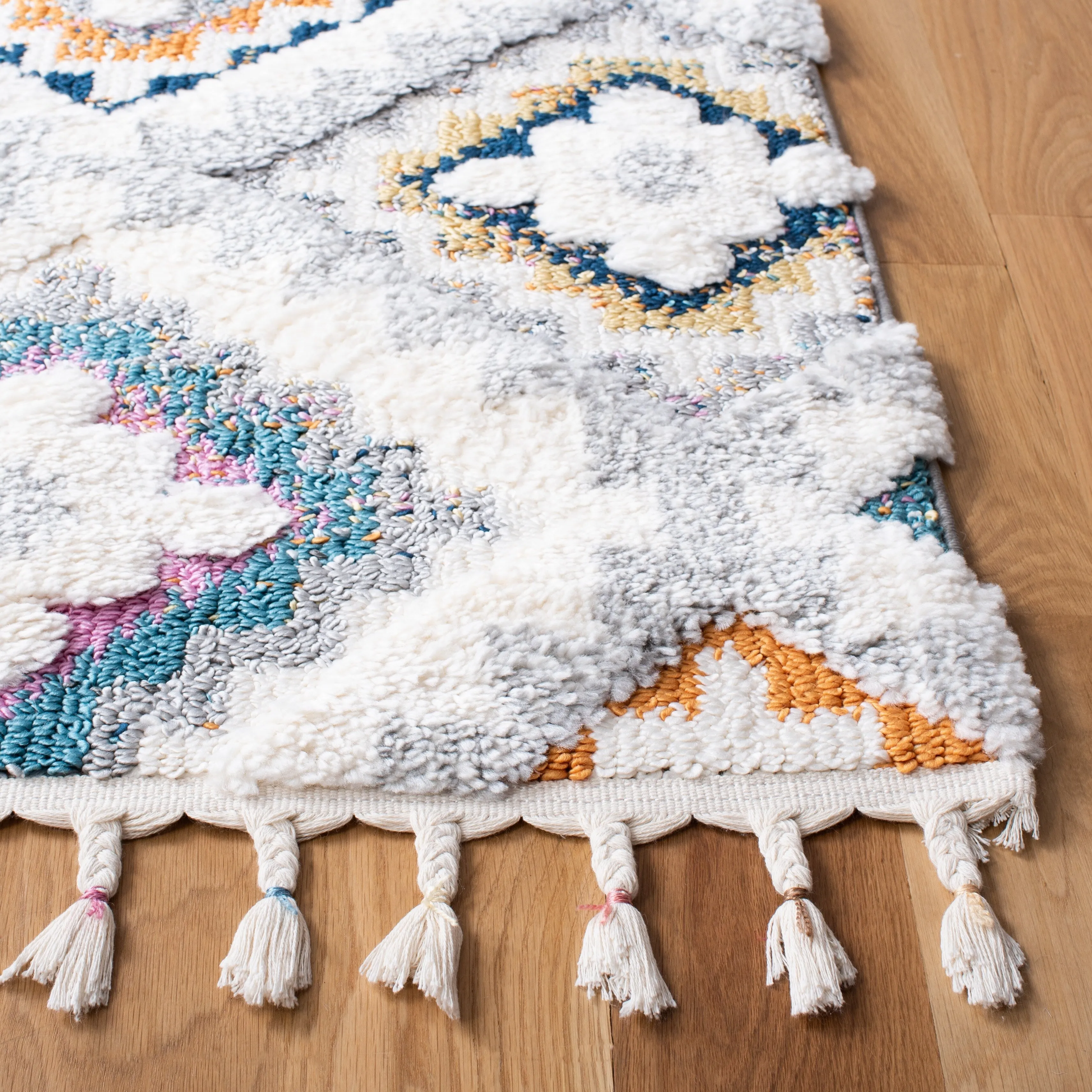 SAFAVIEH Moroccan Fringe Shag Margueritta Rug