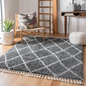 SAFAVIEH Moroccan Tassel Shag Almeta Diamond 1.5-inch Thick Rug