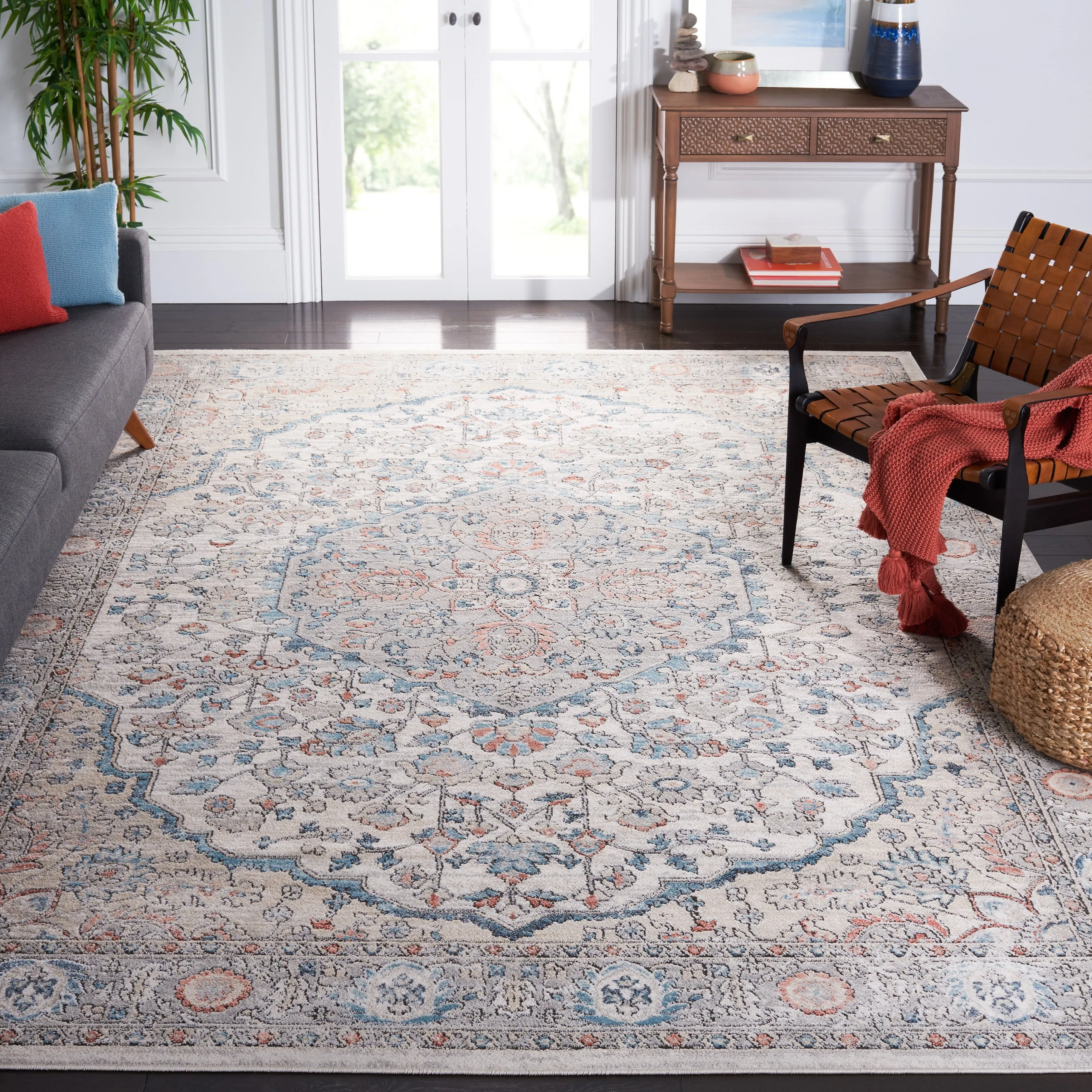 SAFAVIEH Oregon Aurilla Shabby Chic Medallion Rug
