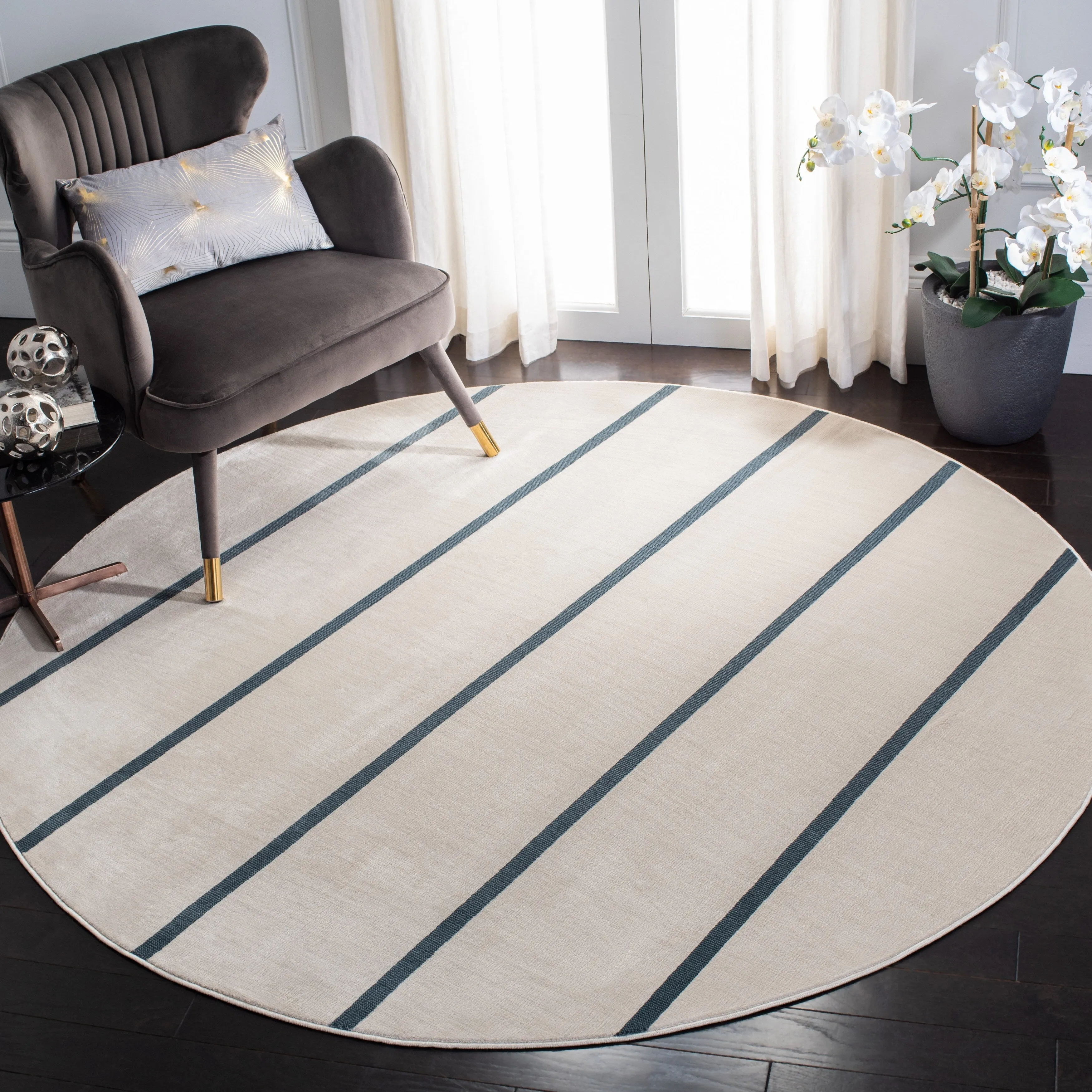 SAFAVIEH Orwell Fleda Modern Stripe Rug