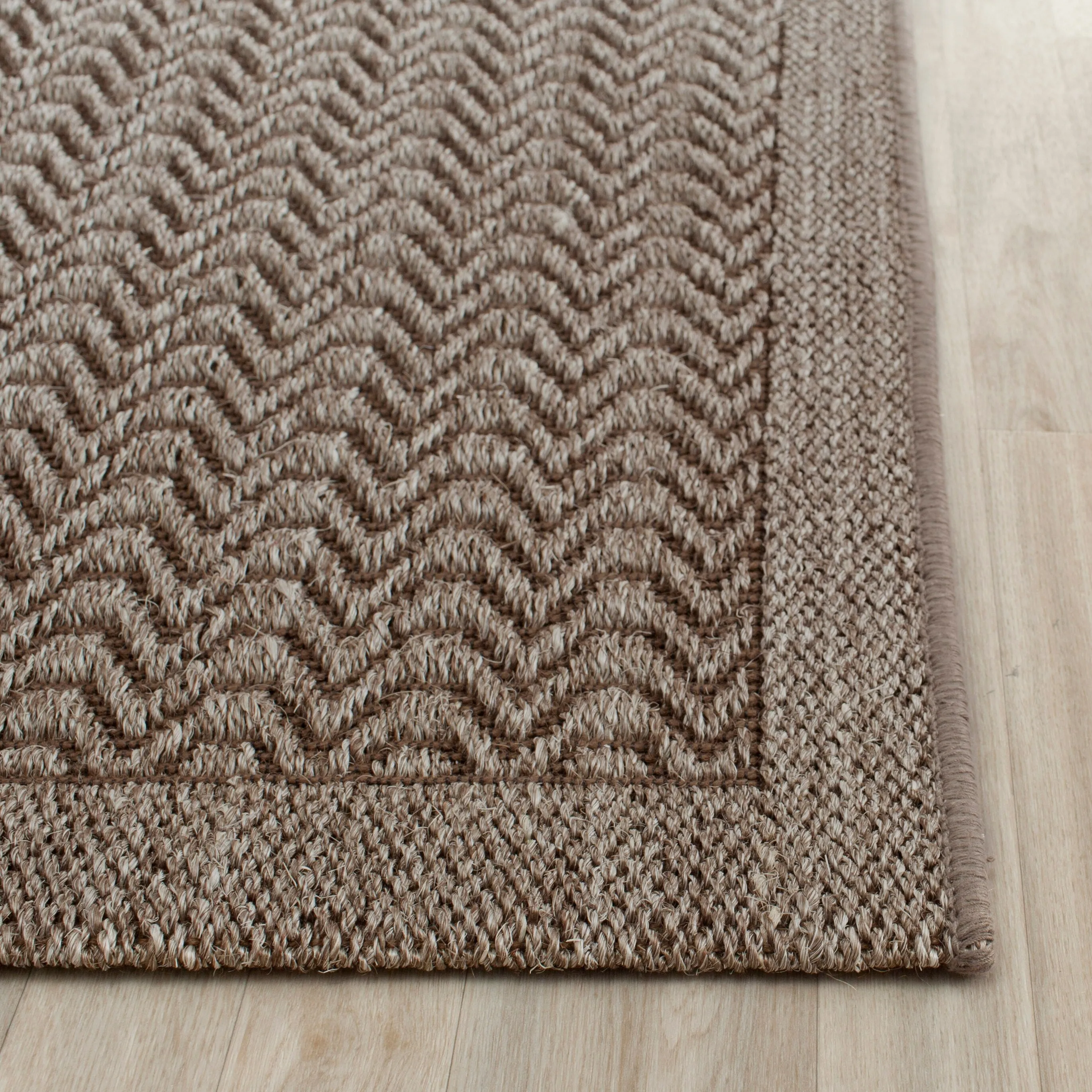 SAFAVIEH. Palm Beach Pearly Modern Sisal Rug
