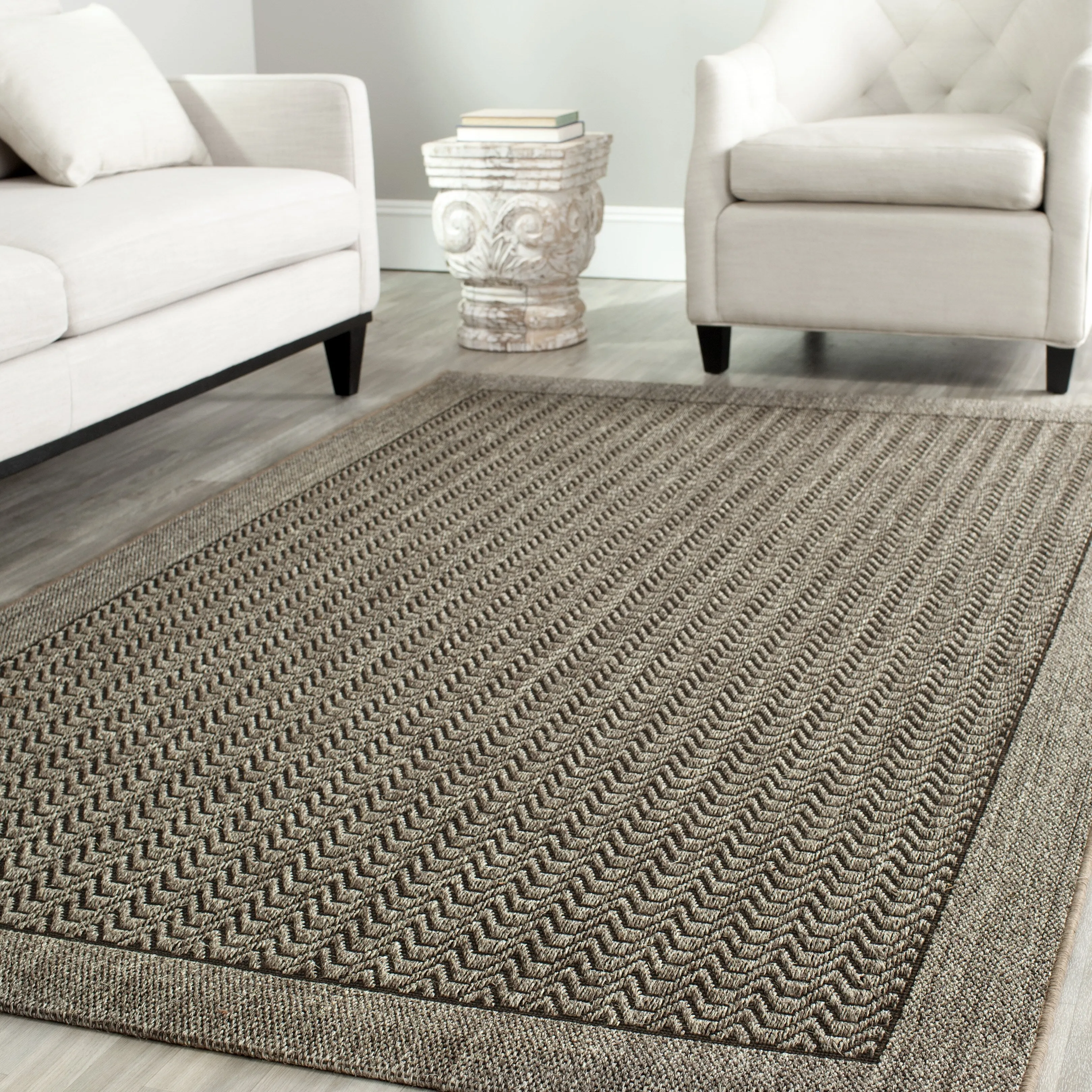 SAFAVIEH. Palm Beach Pearly Modern Sisal Rug