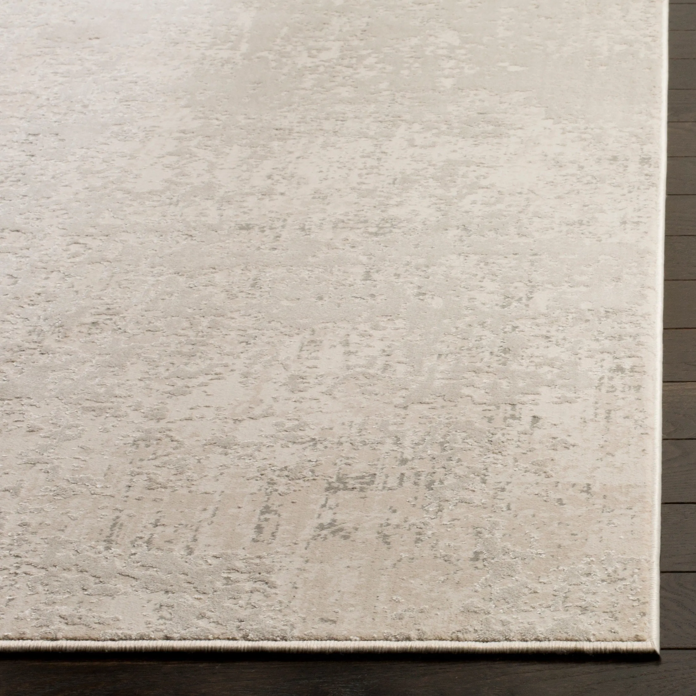 SAFAVIEH Princeton Arra Modern Distressed Rug