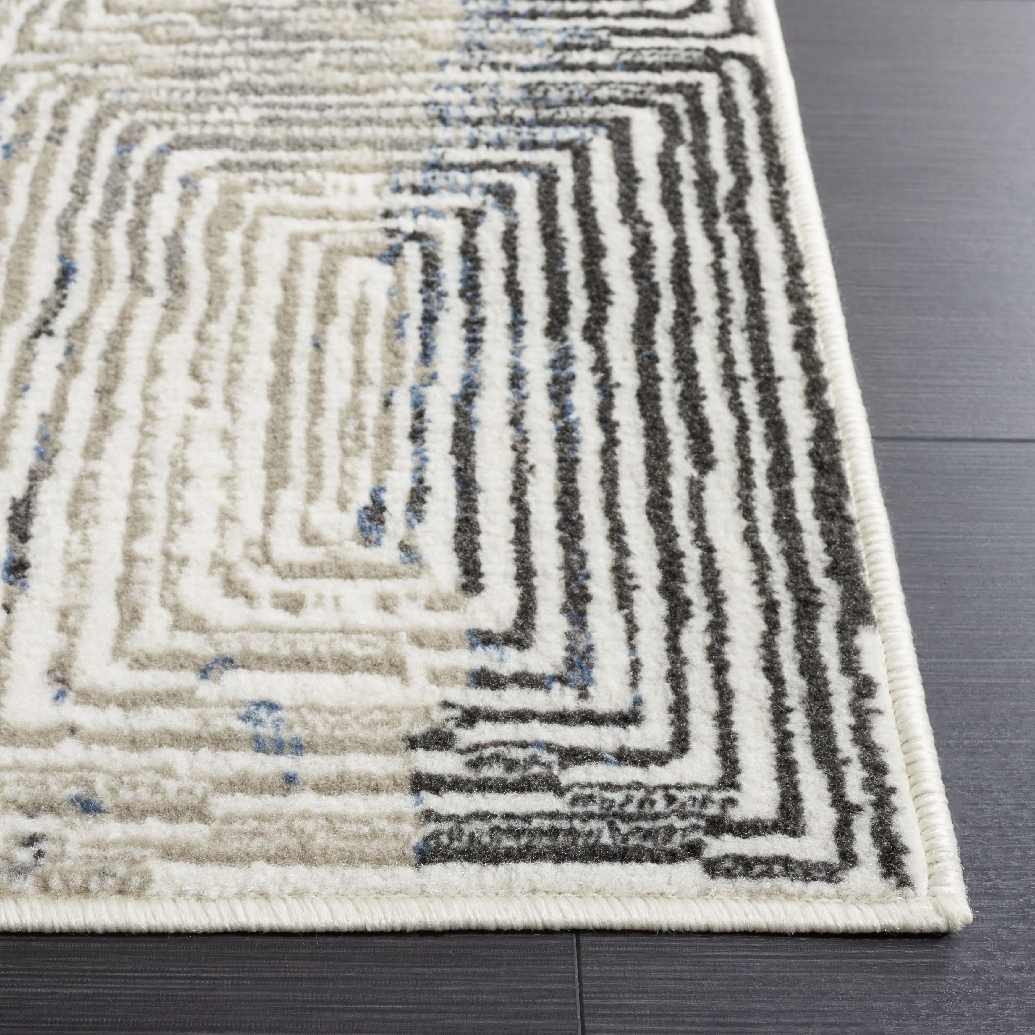 SAFAVIEH Pyramid Gunnlaug Modern Abstract Rug