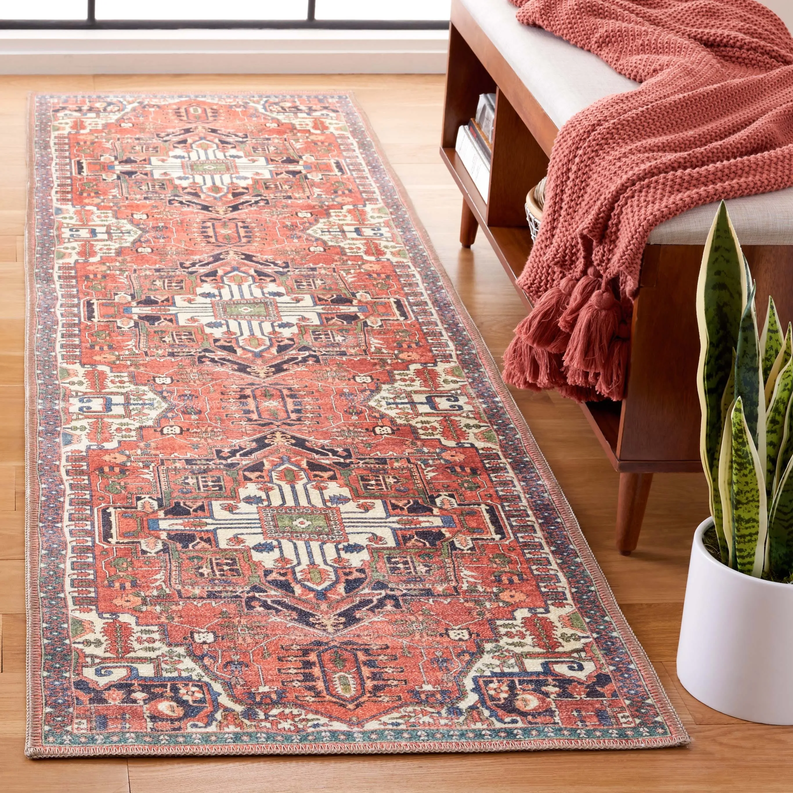SAFAVIEH Serapi Liller Traditional Machine Washable Cotton Rug