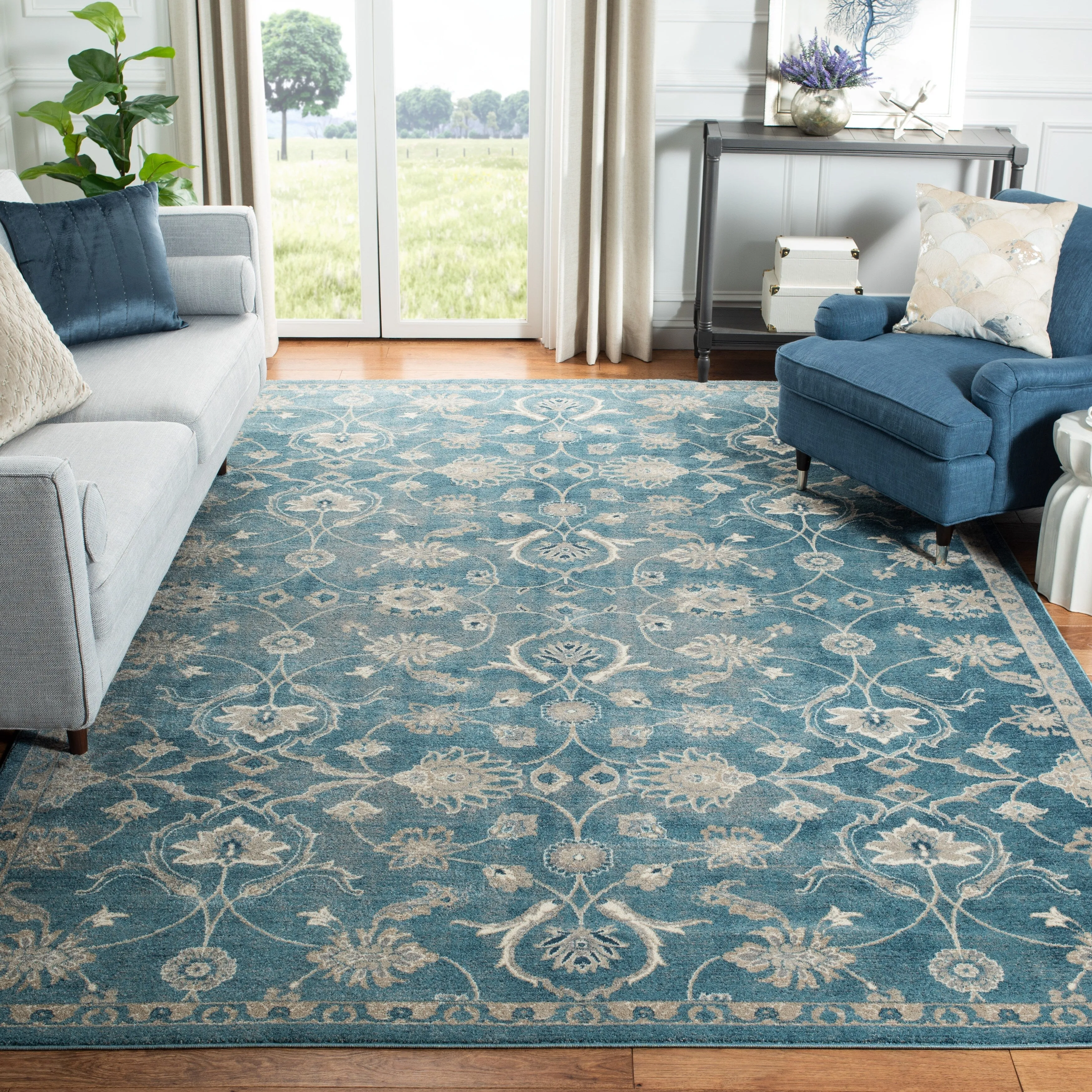 SAFAVIEH Sofia Felicia Distressed Vintage Boho Oriental Rug