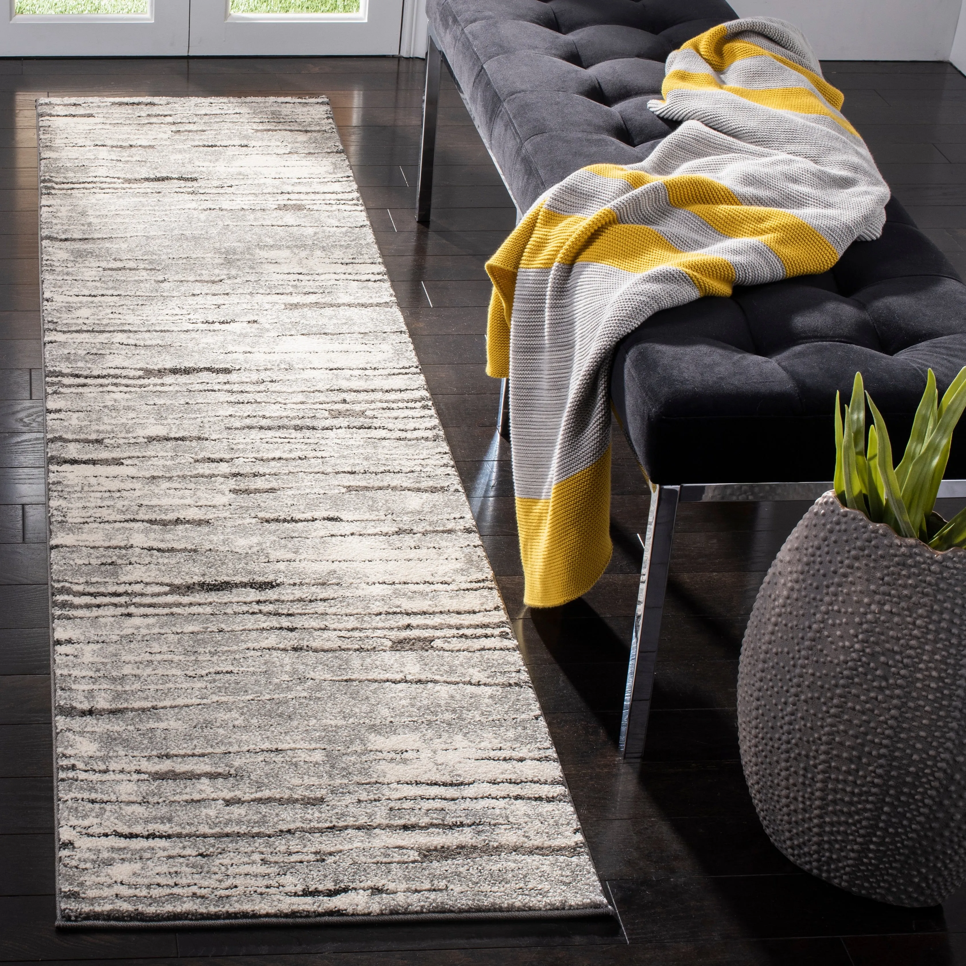 SAFAVIEH Spirit Orilla Modern Abstract Rug