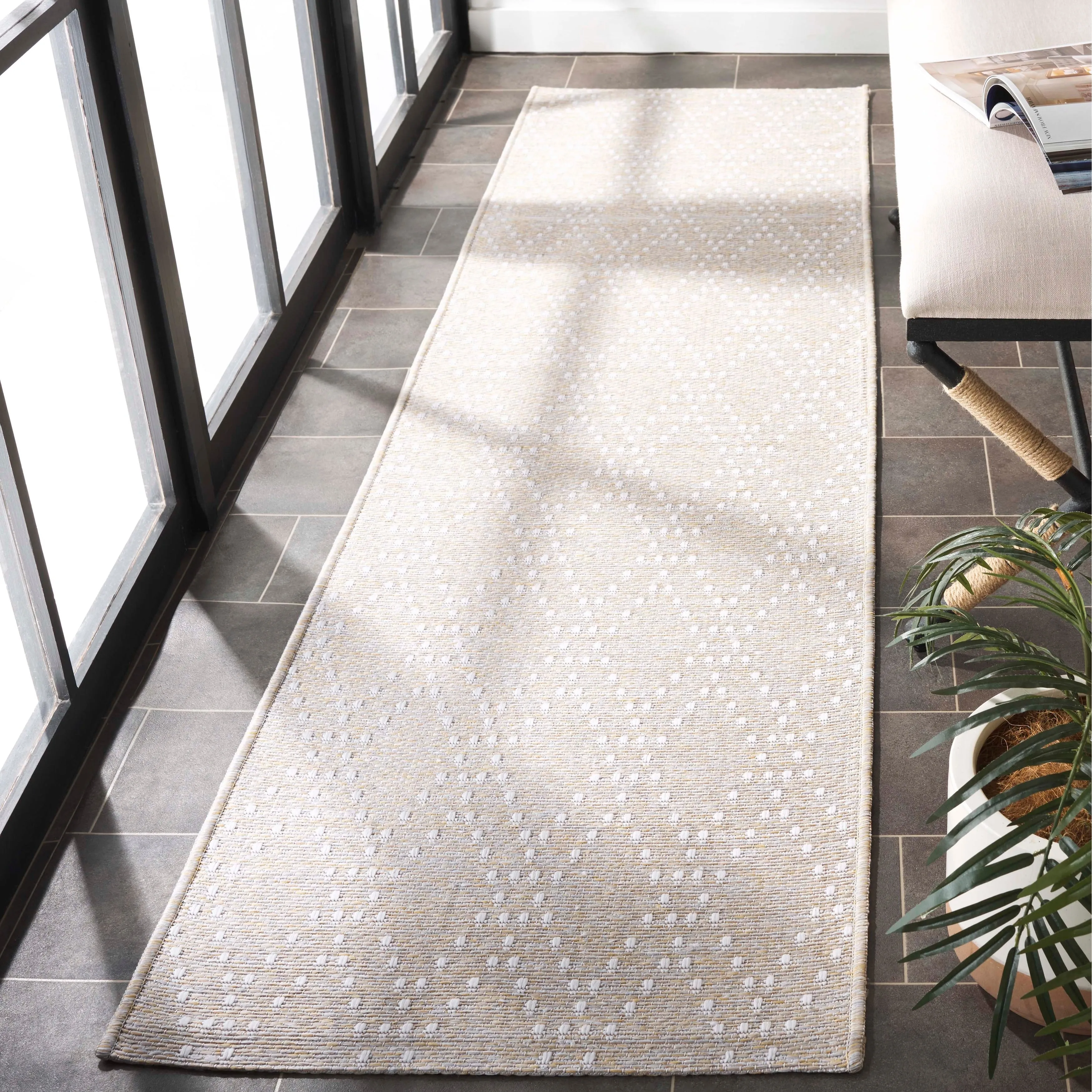 SAFAVIEH Sunset Jenja Indoor/Outdoor Washable Backyard Patio Rug