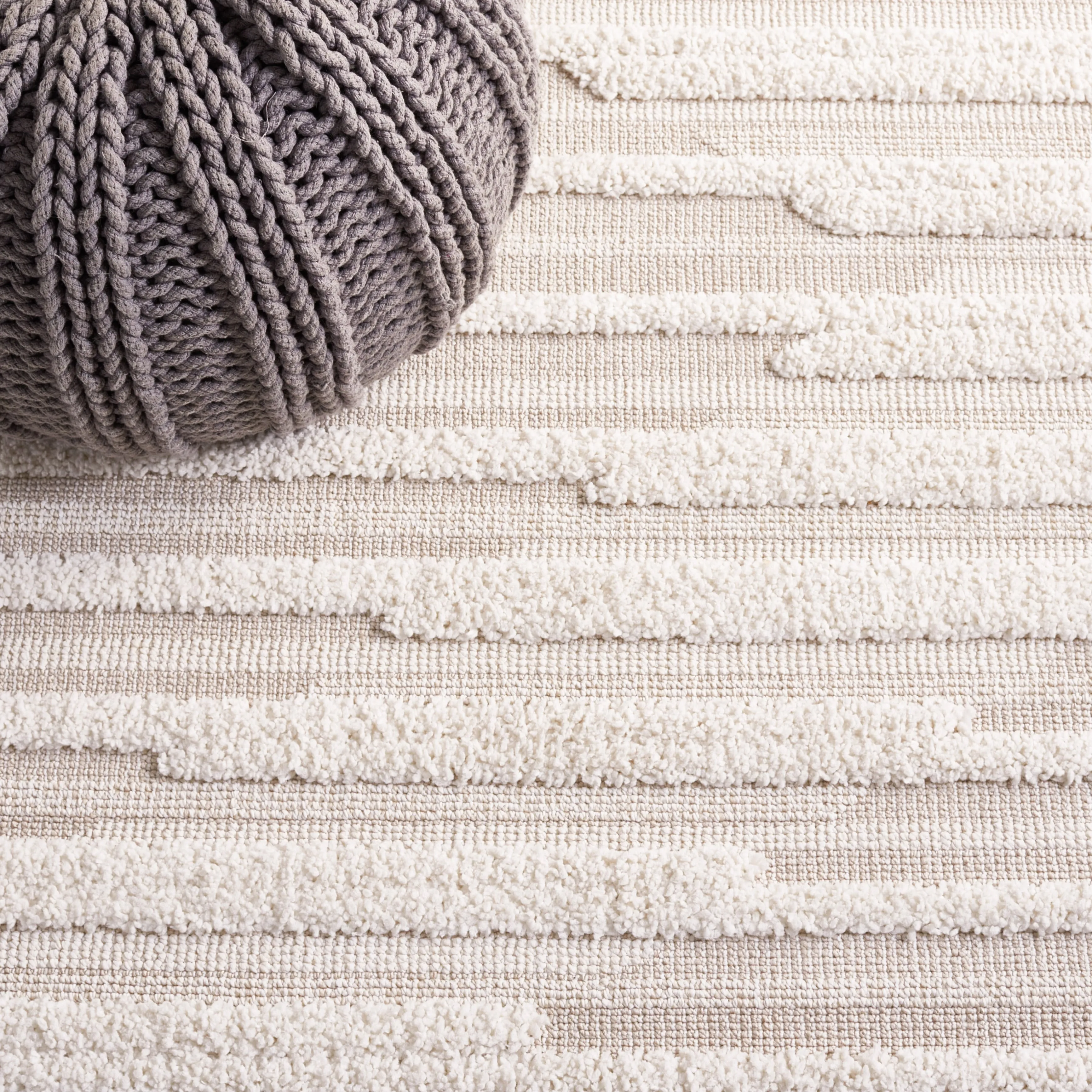SAFAVIEH Trends Leonie Stripe Rug