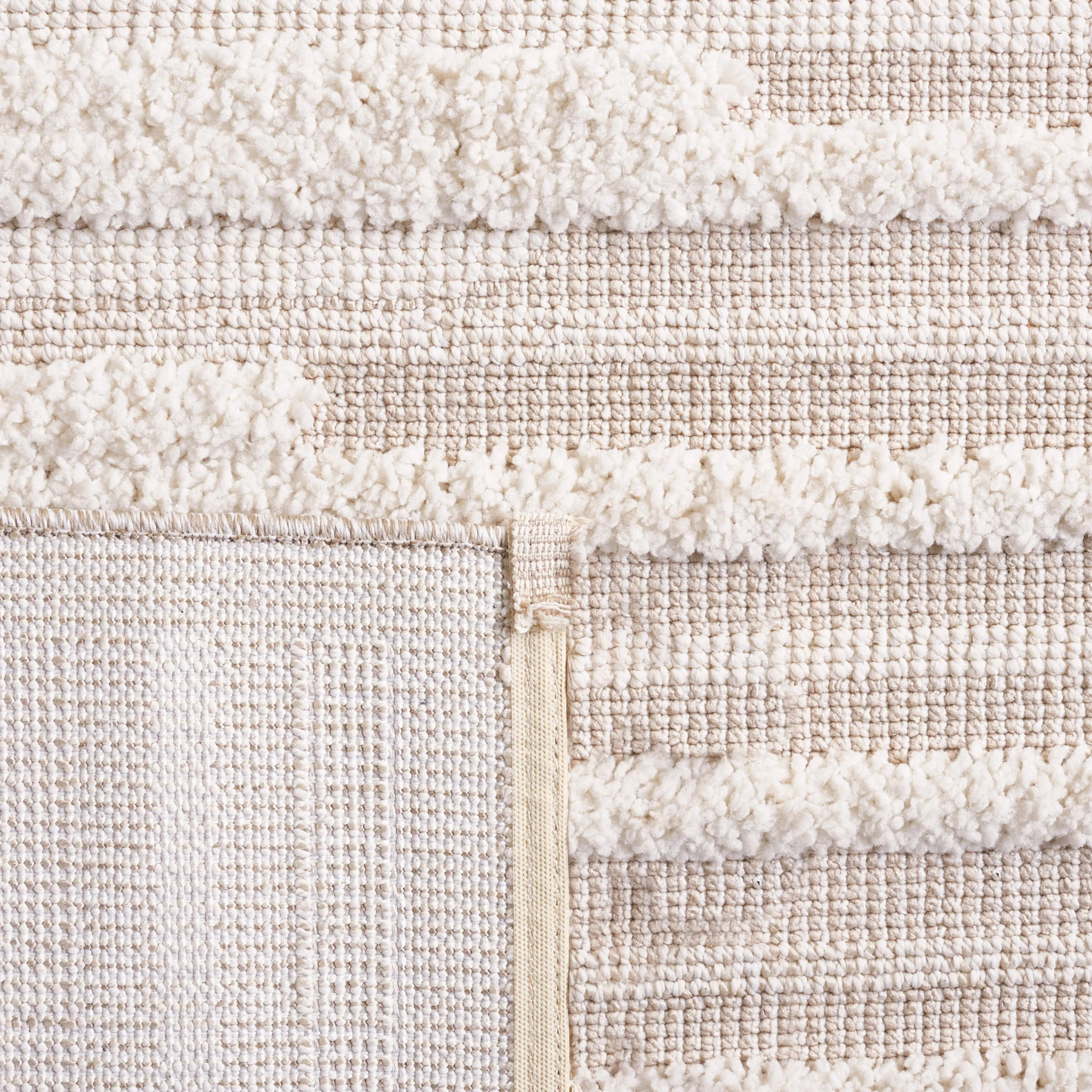 SAFAVIEH Trends Leonie Stripe Rug