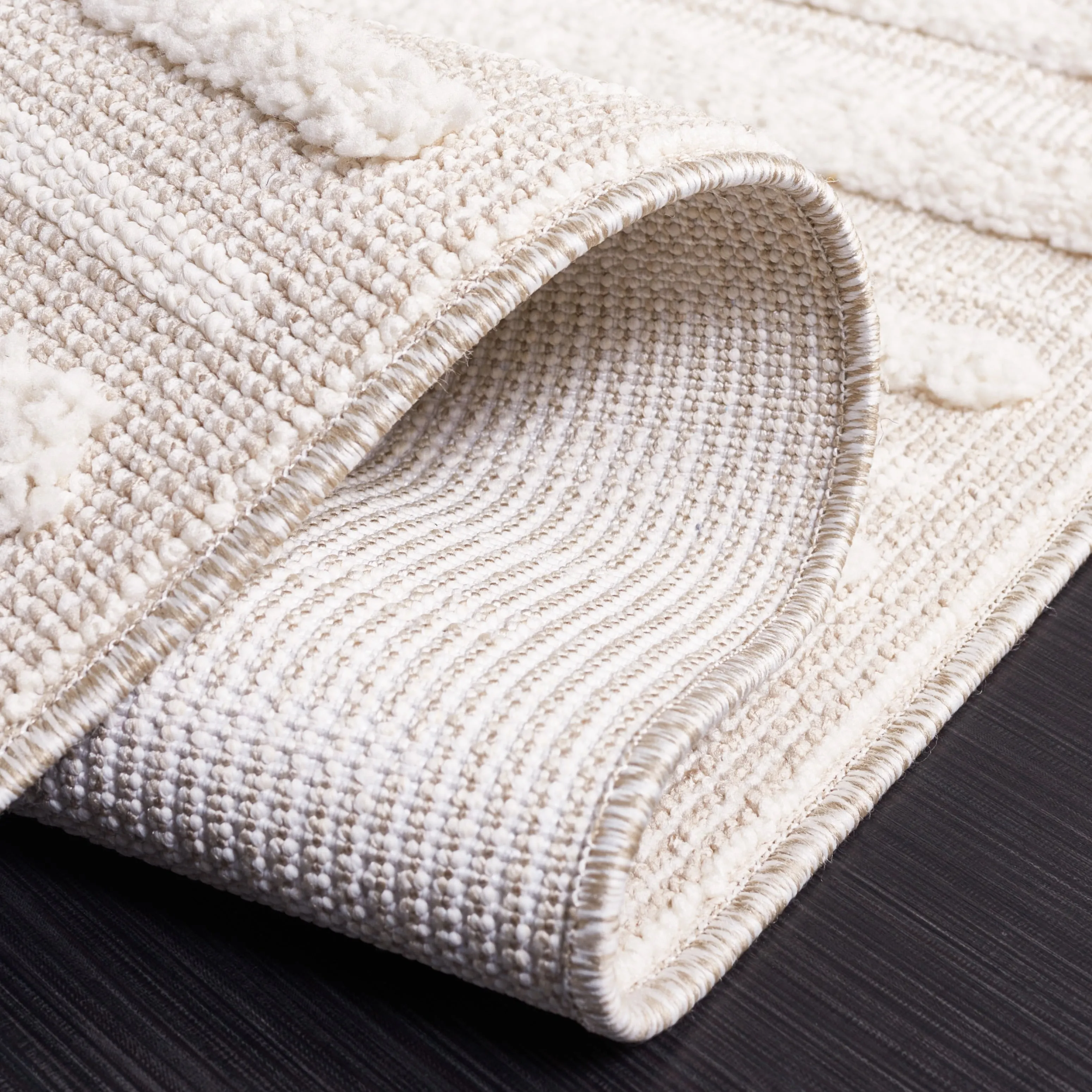 SAFAVIEH Trends Leonie Stripe Rug