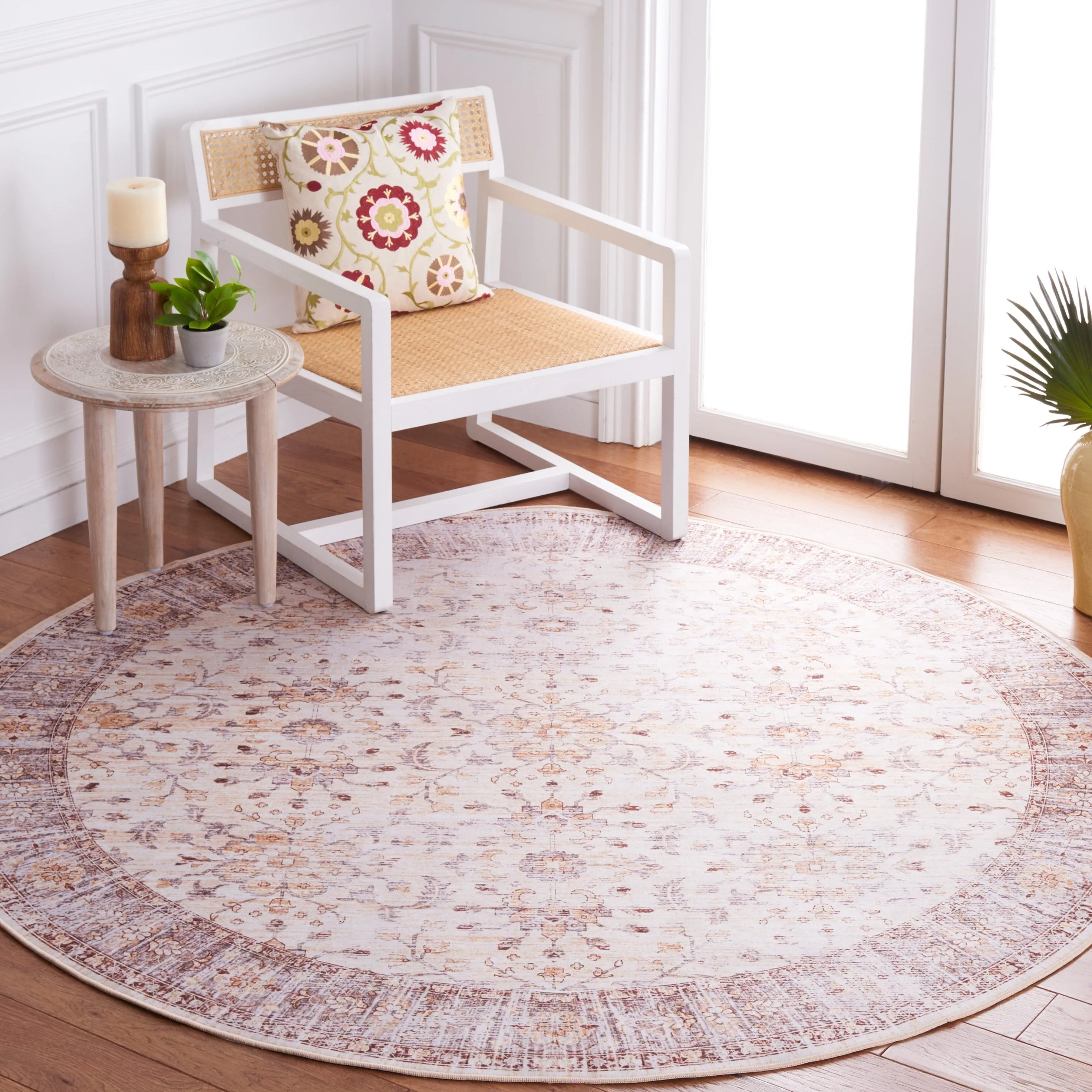 SAFAVIEH Tucson Machine Washable Slip Resistant Riham Oriental Rug