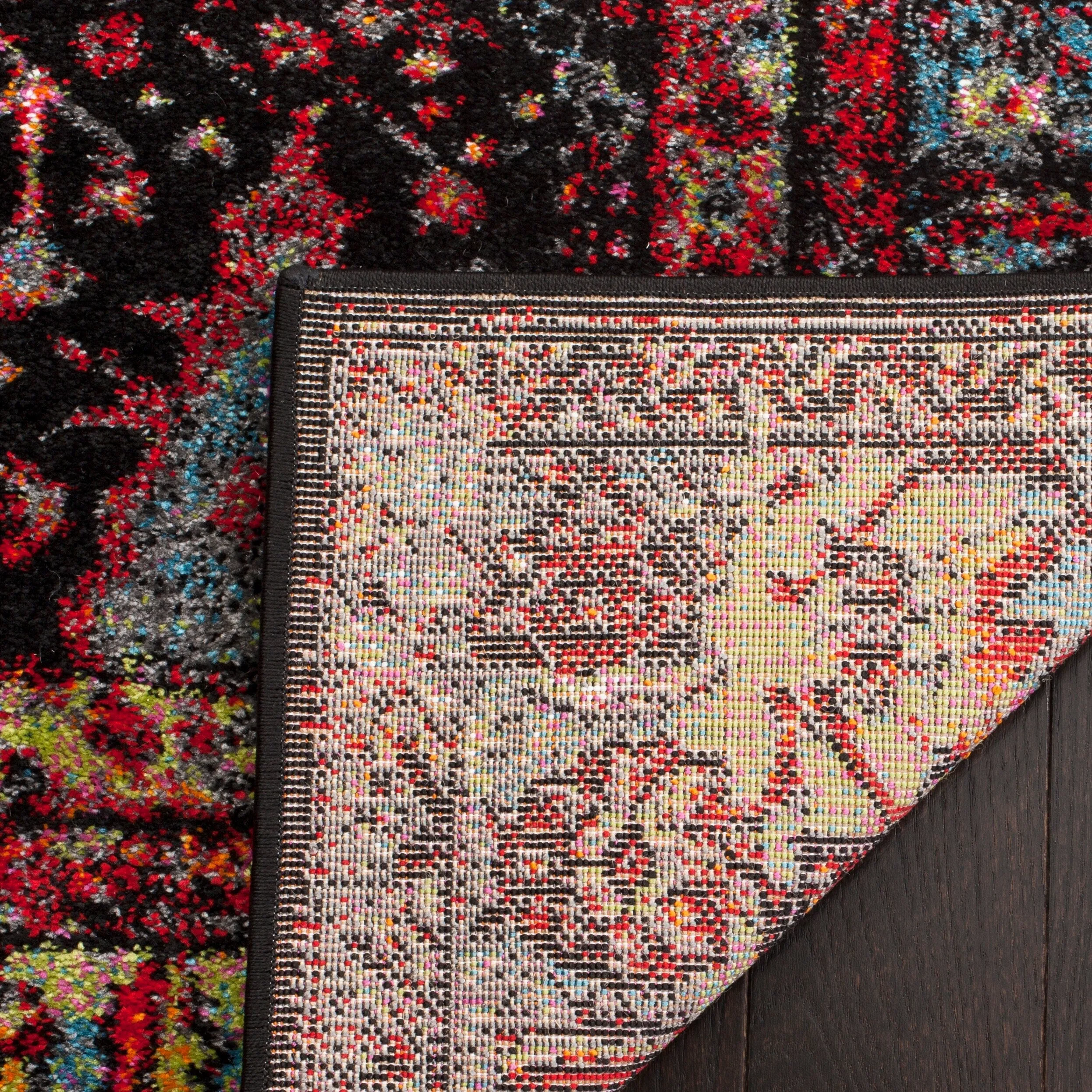 SAFAVIEH Vintage Distressed Boho Regina Akife Oriental Rug