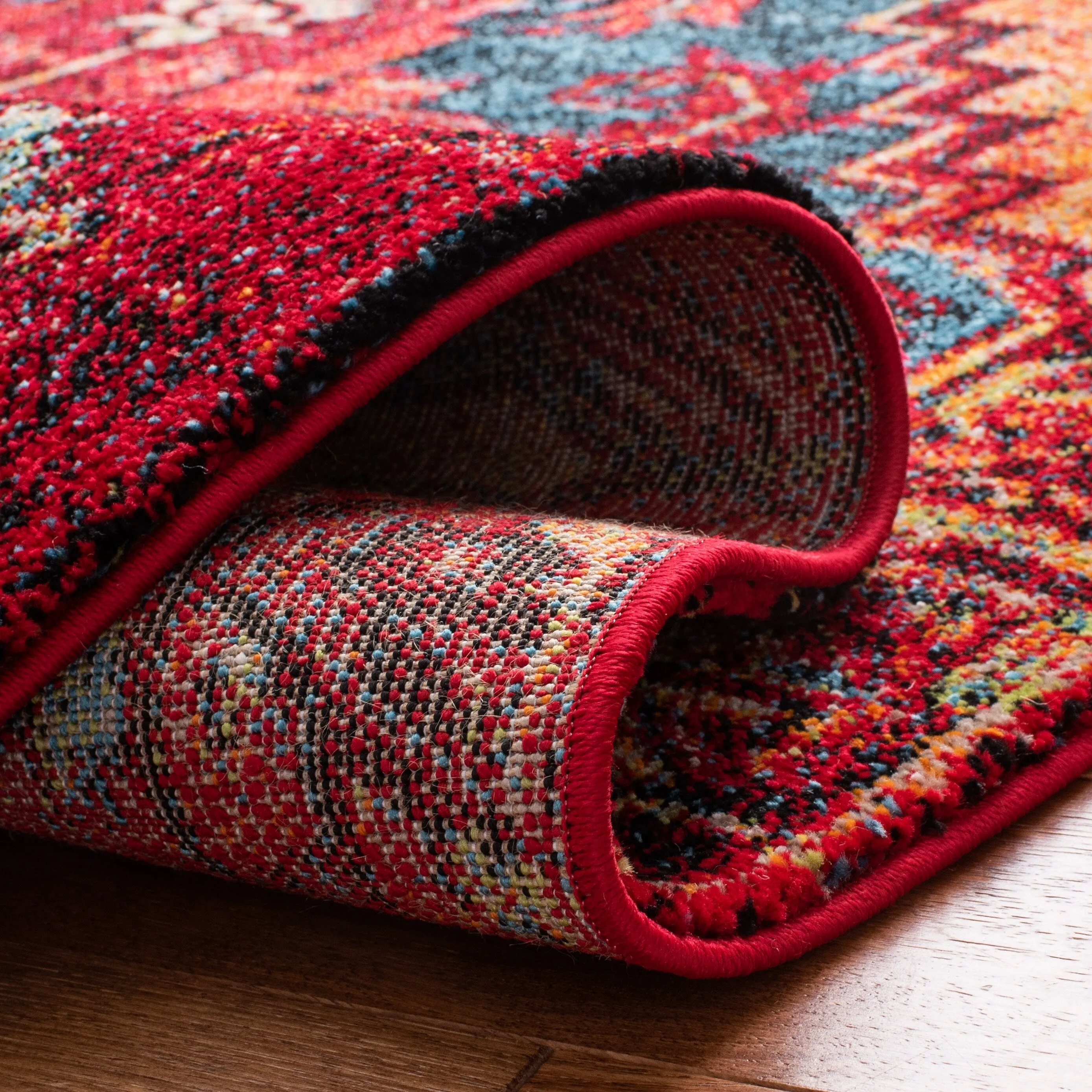 SAFAVIEH Vintage Hamadan Elviira Oriental Medallion Rug
