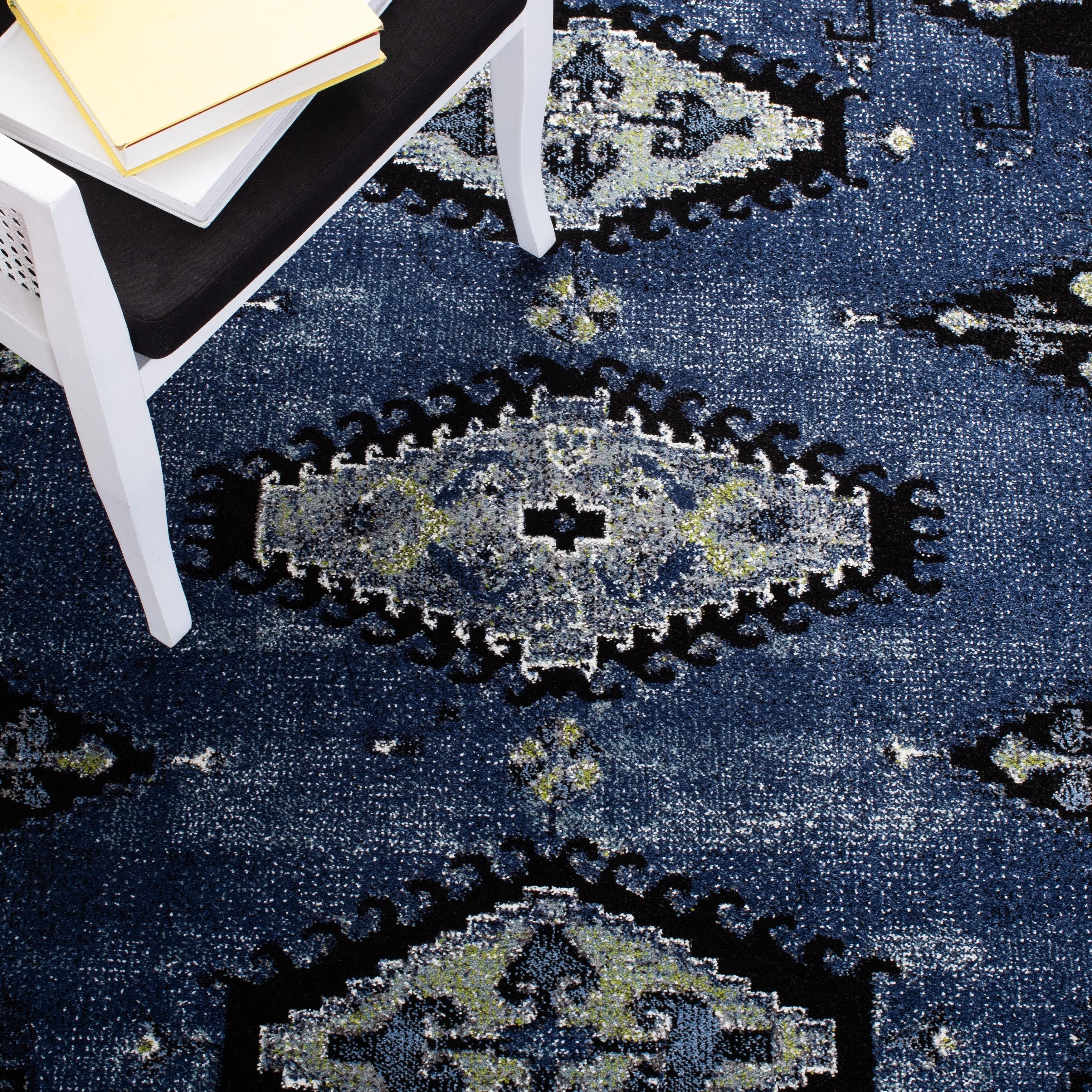 SAFAVIEH Vintage Hamadan Franci Traditional Oriental Rug