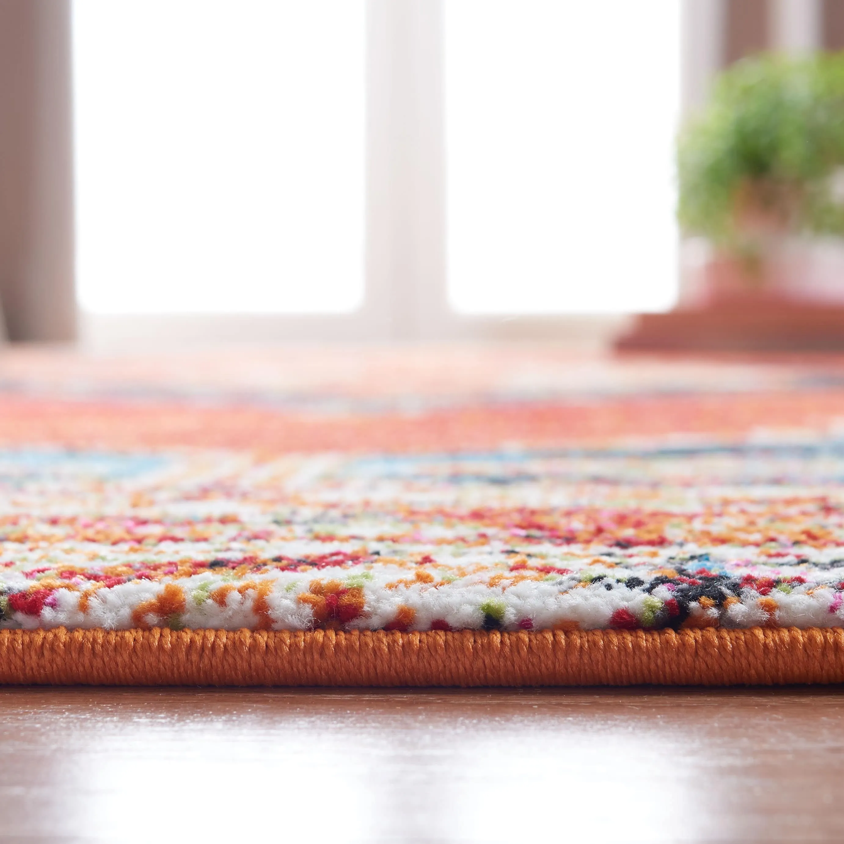 SAFAVIEH Vintage Hamadan Lucile Traditional Medallion Rug