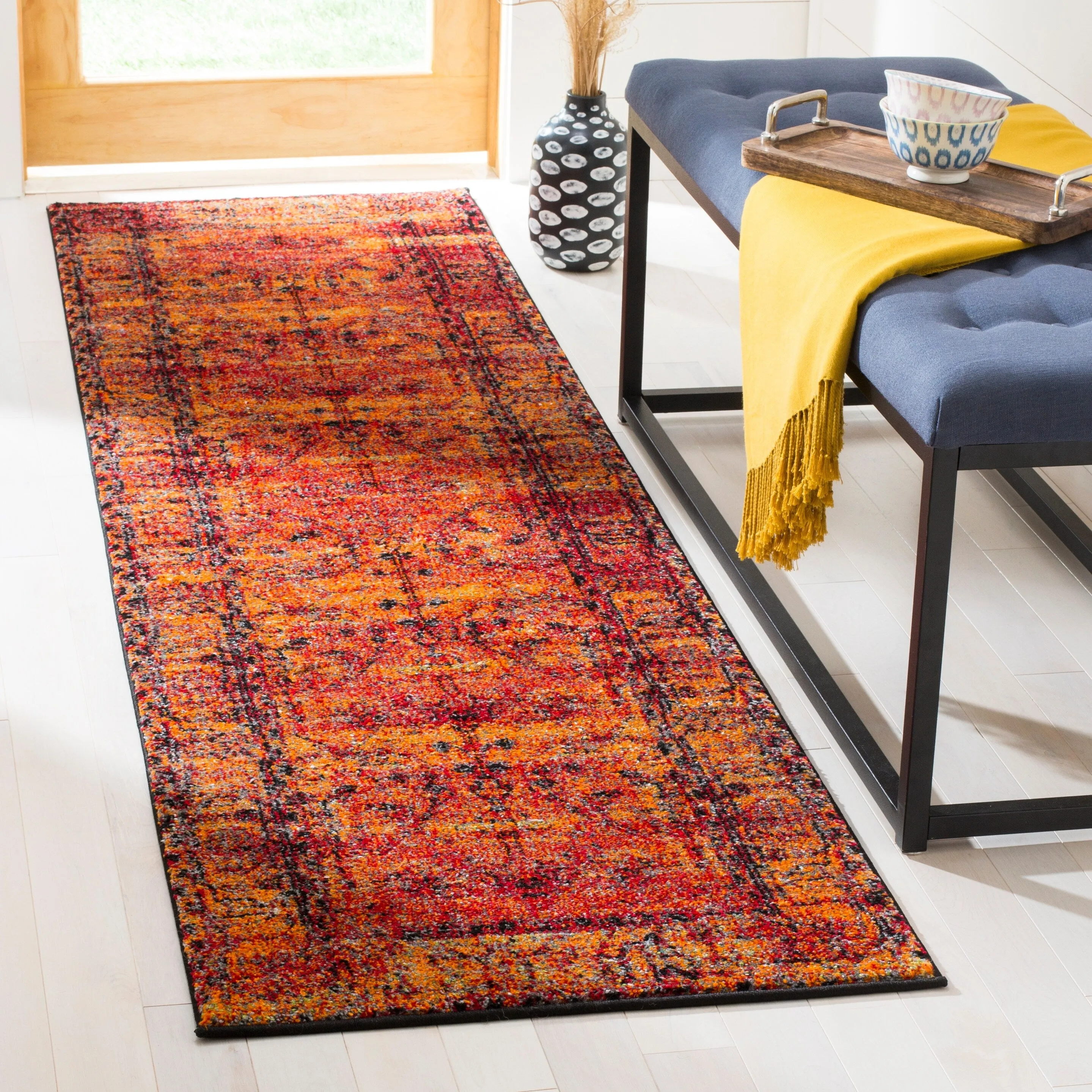 SAFAVIEH Vintage Hamadan Selma Oriental Distressed Rug
