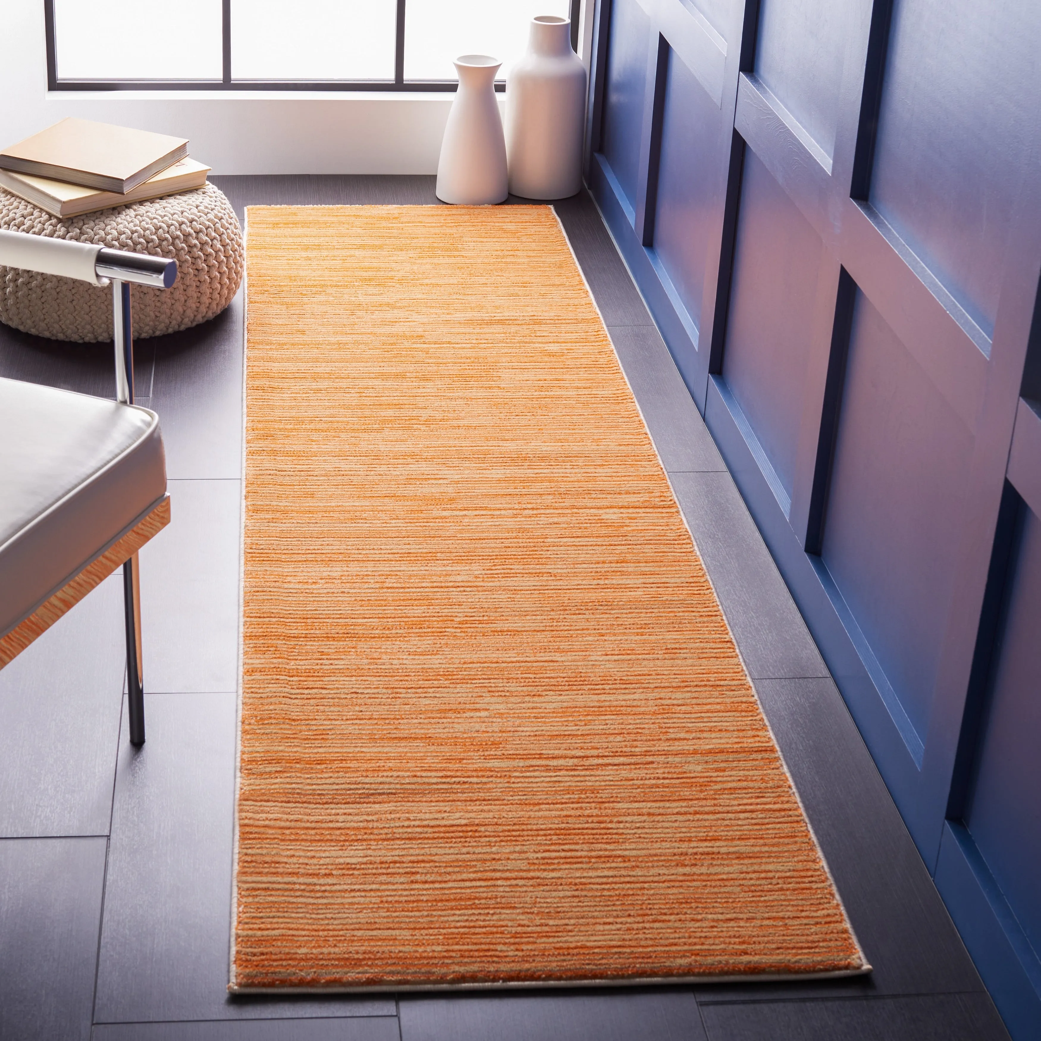 SAFAVIEH Vision Sunanda Modern Ombre Tonal Rug.
