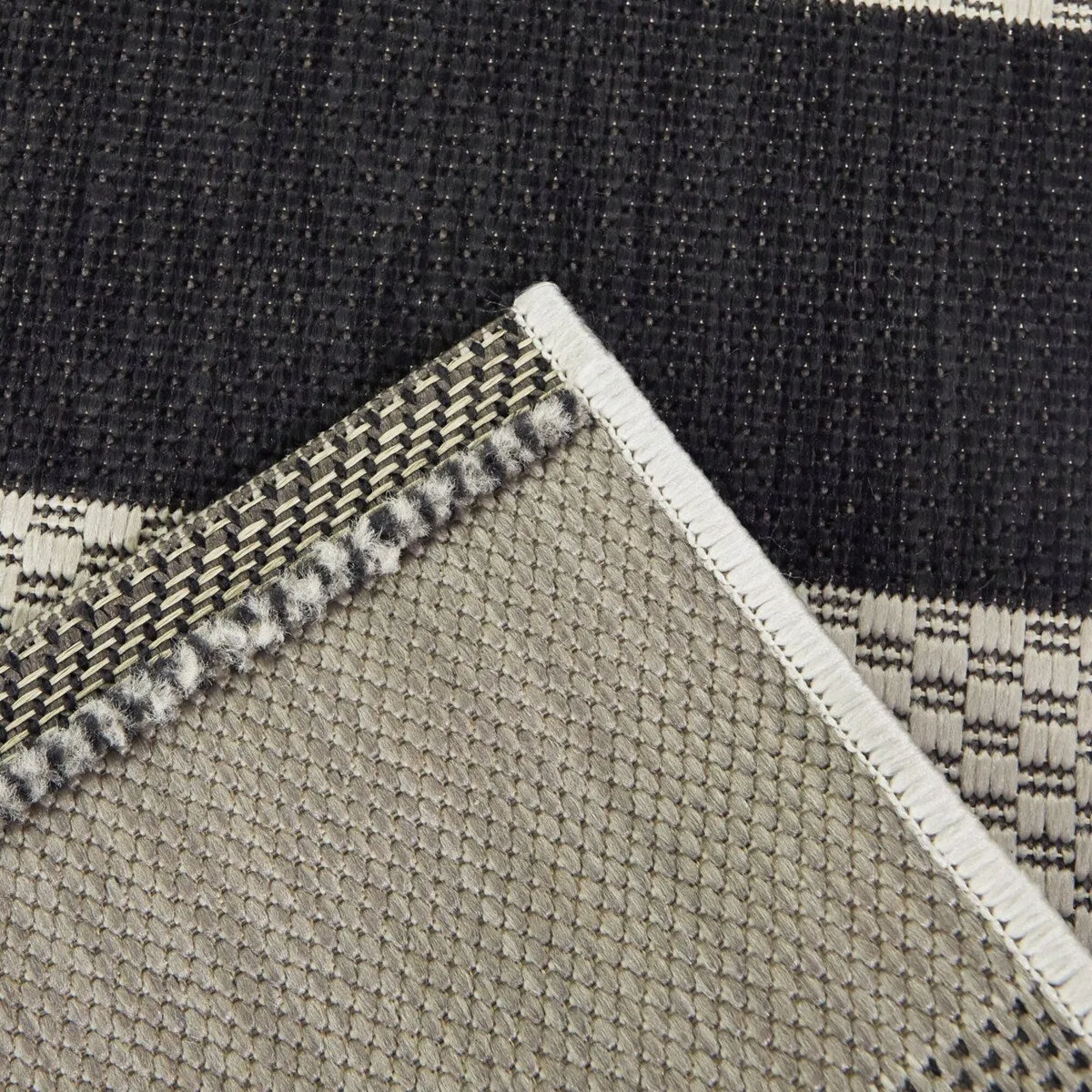 Sandor Modern Striped Indoor/Outdoor Area Rug