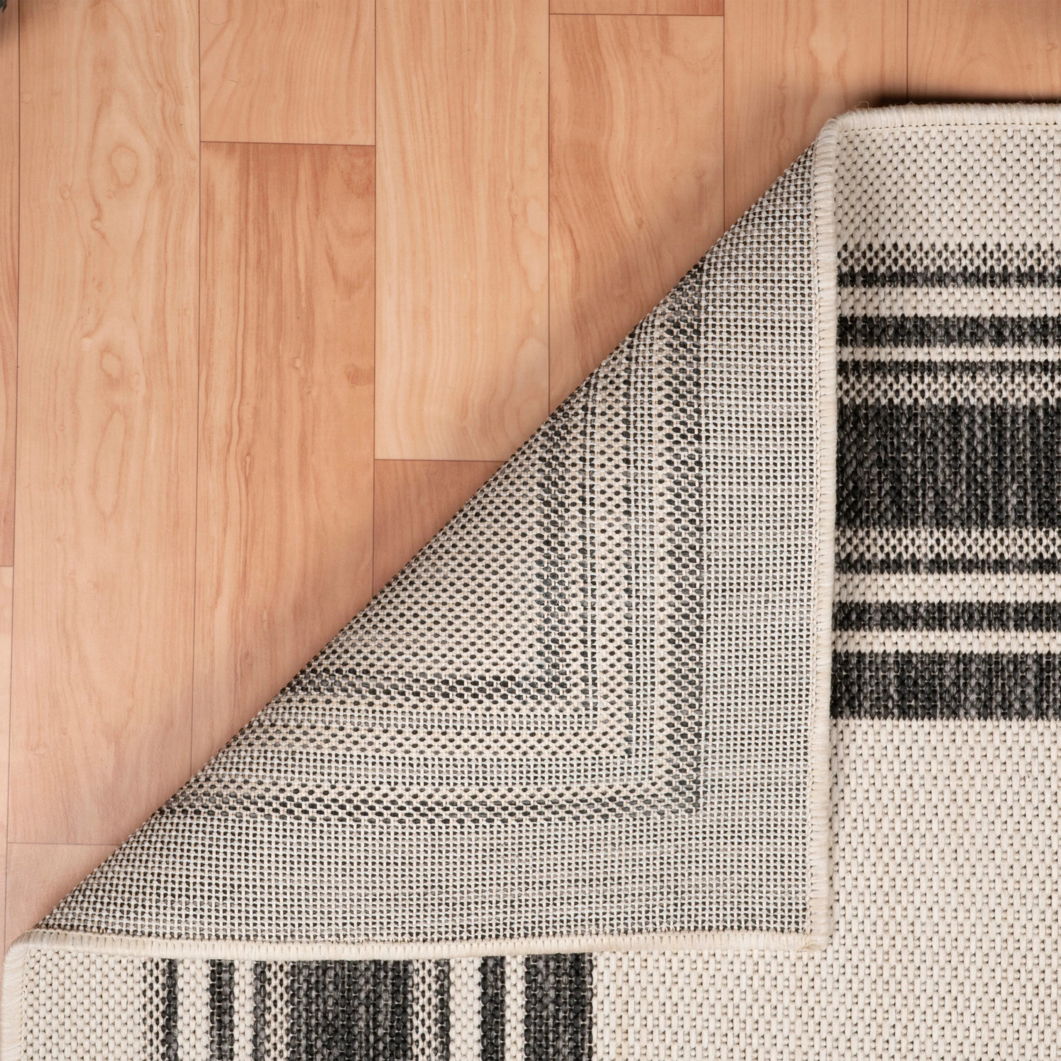 Sevita Framing Striped Bordered Indoor Outdoor Rug