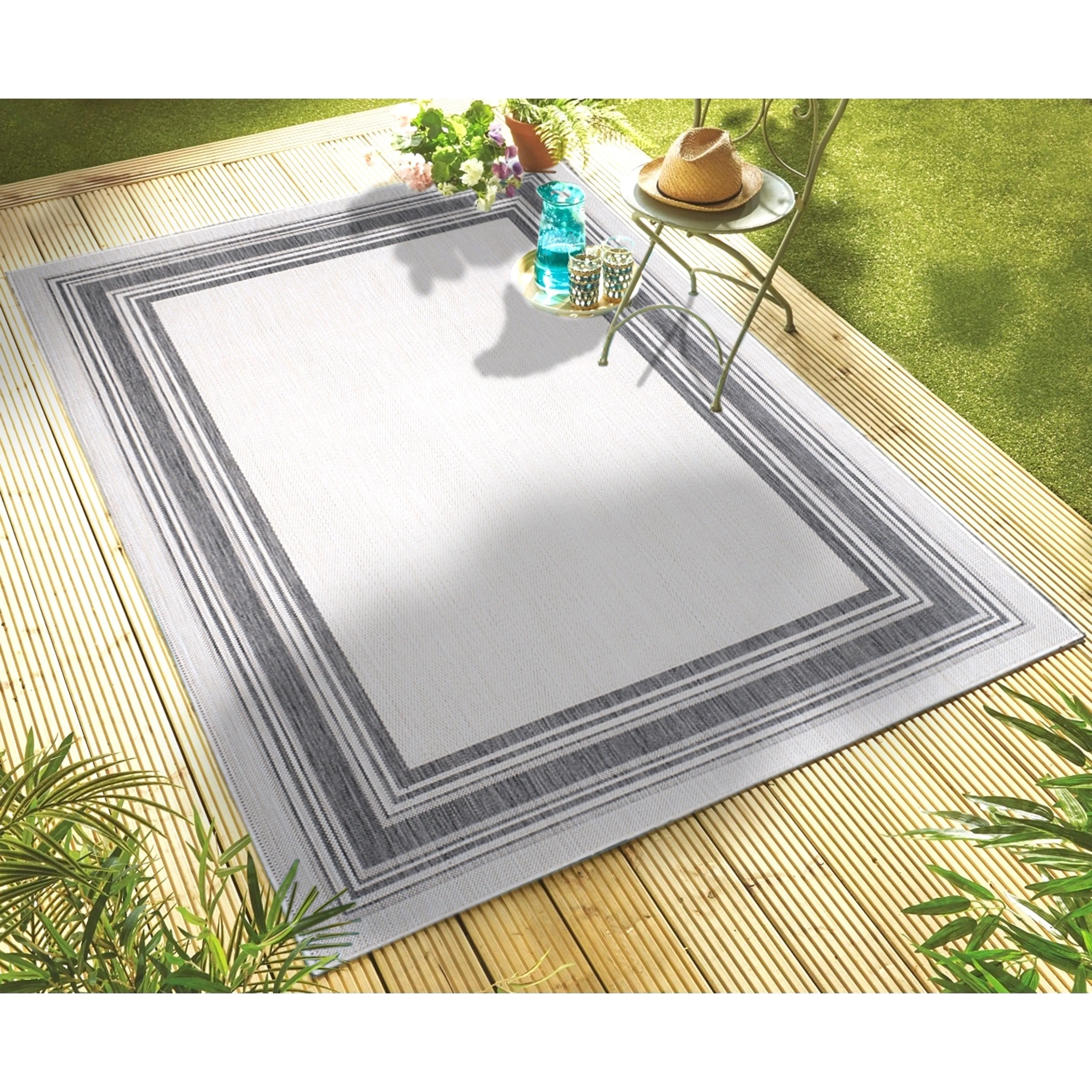 Sevita Framing Striped Bordered Indoor Outdoor Rug