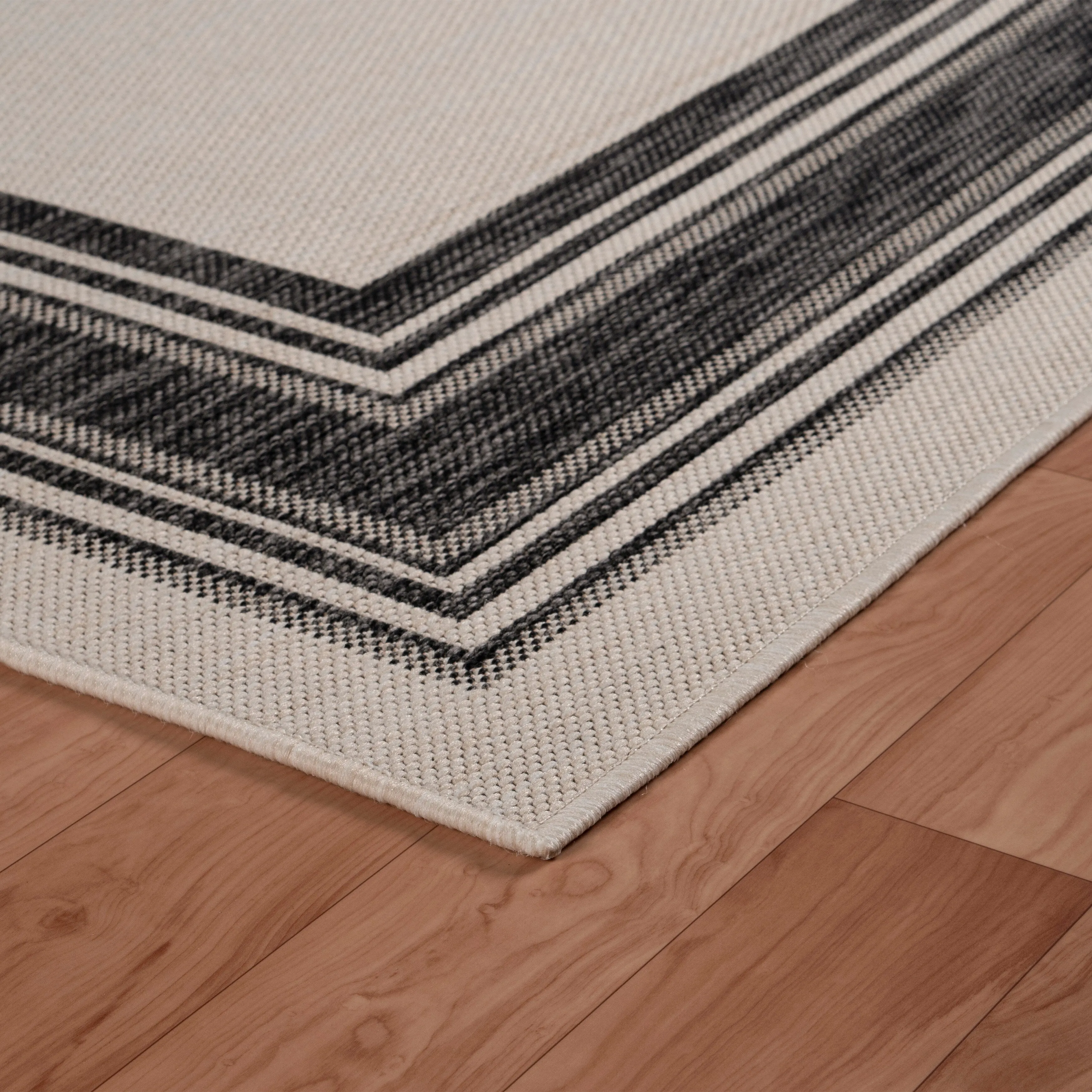 Sevita Framing Striped Bordered Indoor Outdoor Rug