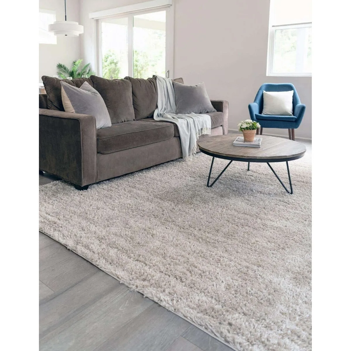 Shag Turhal Collection Area Rug