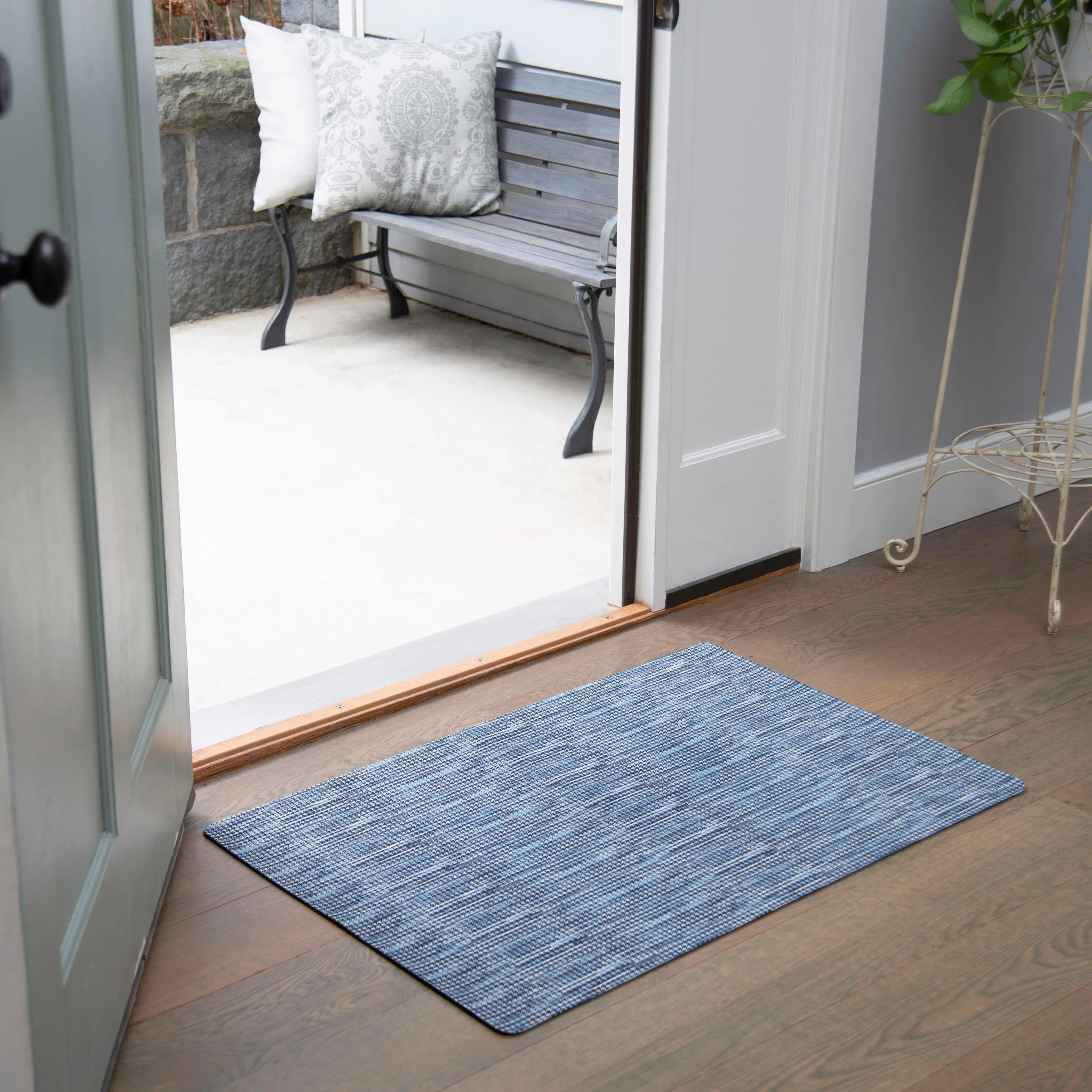 SoHome Smooth Step Houndstooth Machine Washable Utility Mat. 24x35