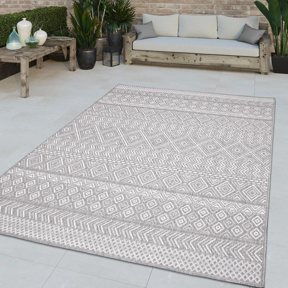Stain-Resistant Outdoor Rug with Boho Pattern for Patio or Balcony