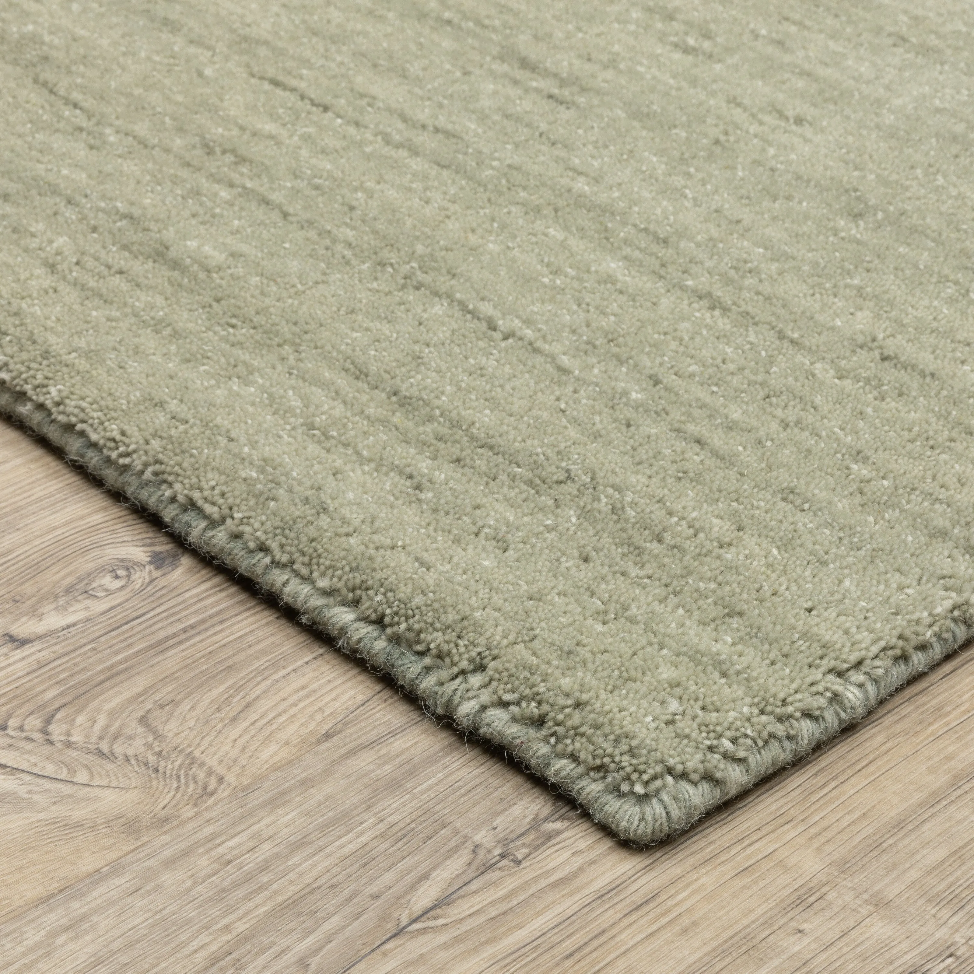 Style Haven Amara Heathered Solid Hand-Crafted Rug