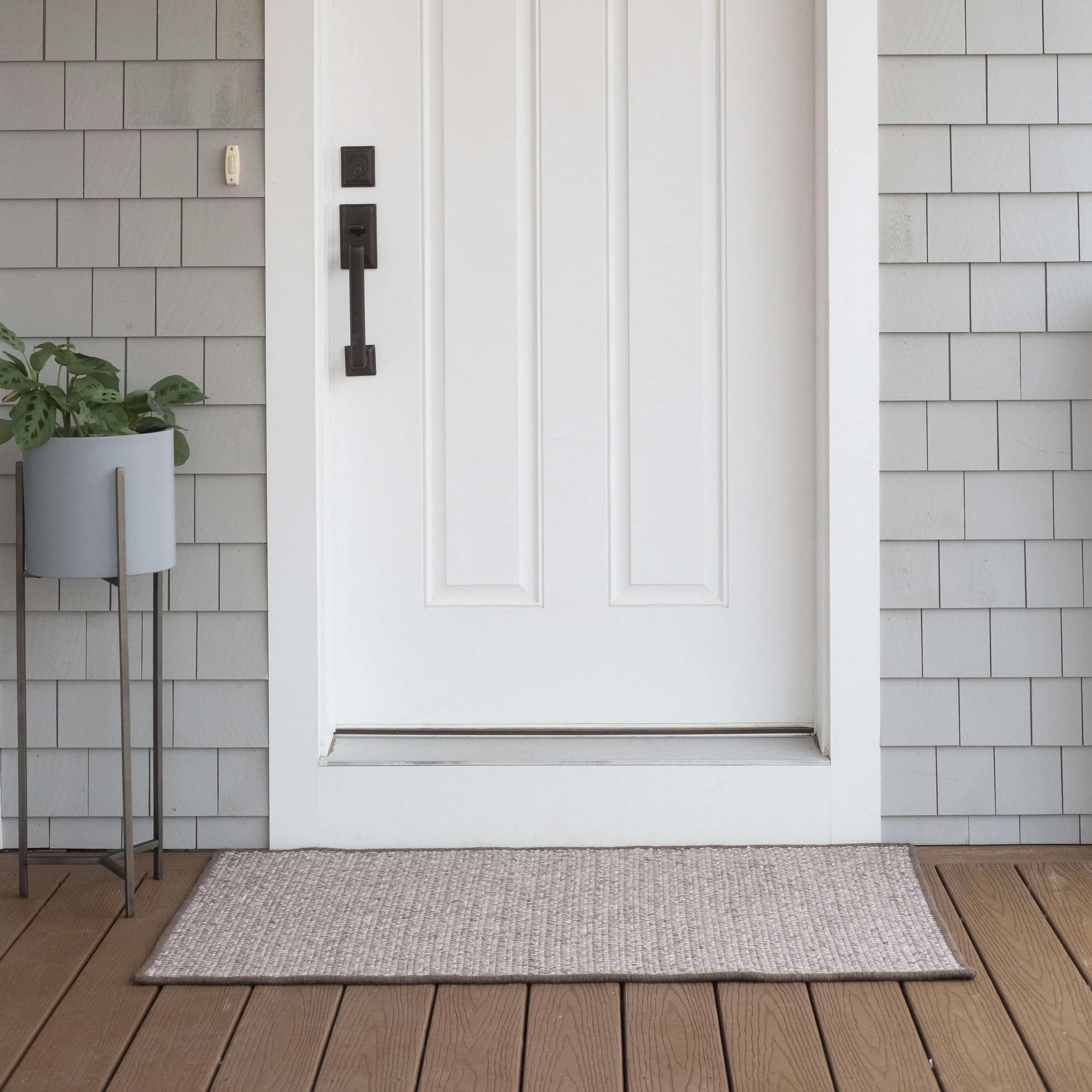Sunbrella Zebra Woven In-Outdoor Reversible Doormats