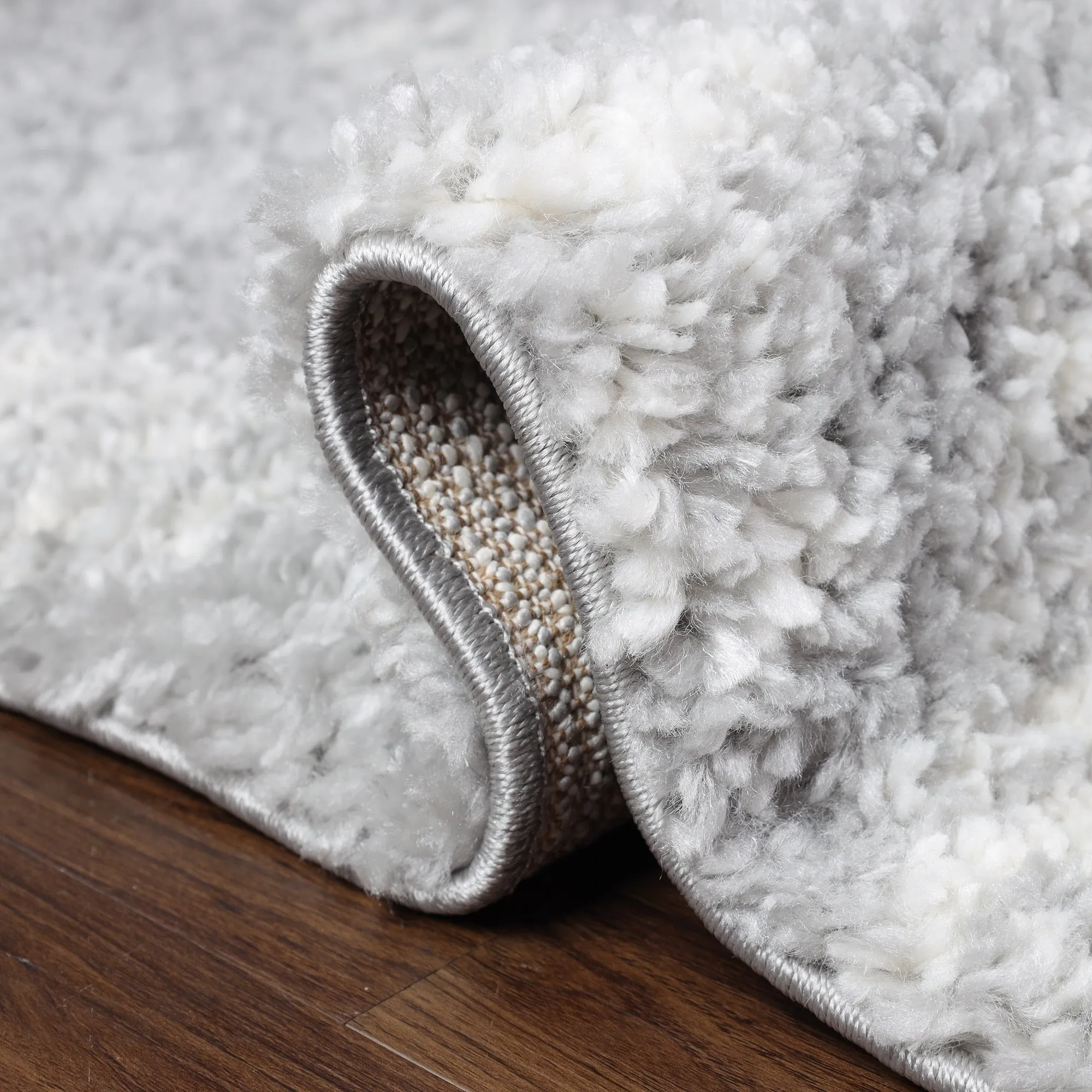 Superior Bohemian Geometric Indoor Plush Shag Area Rug with Tassels