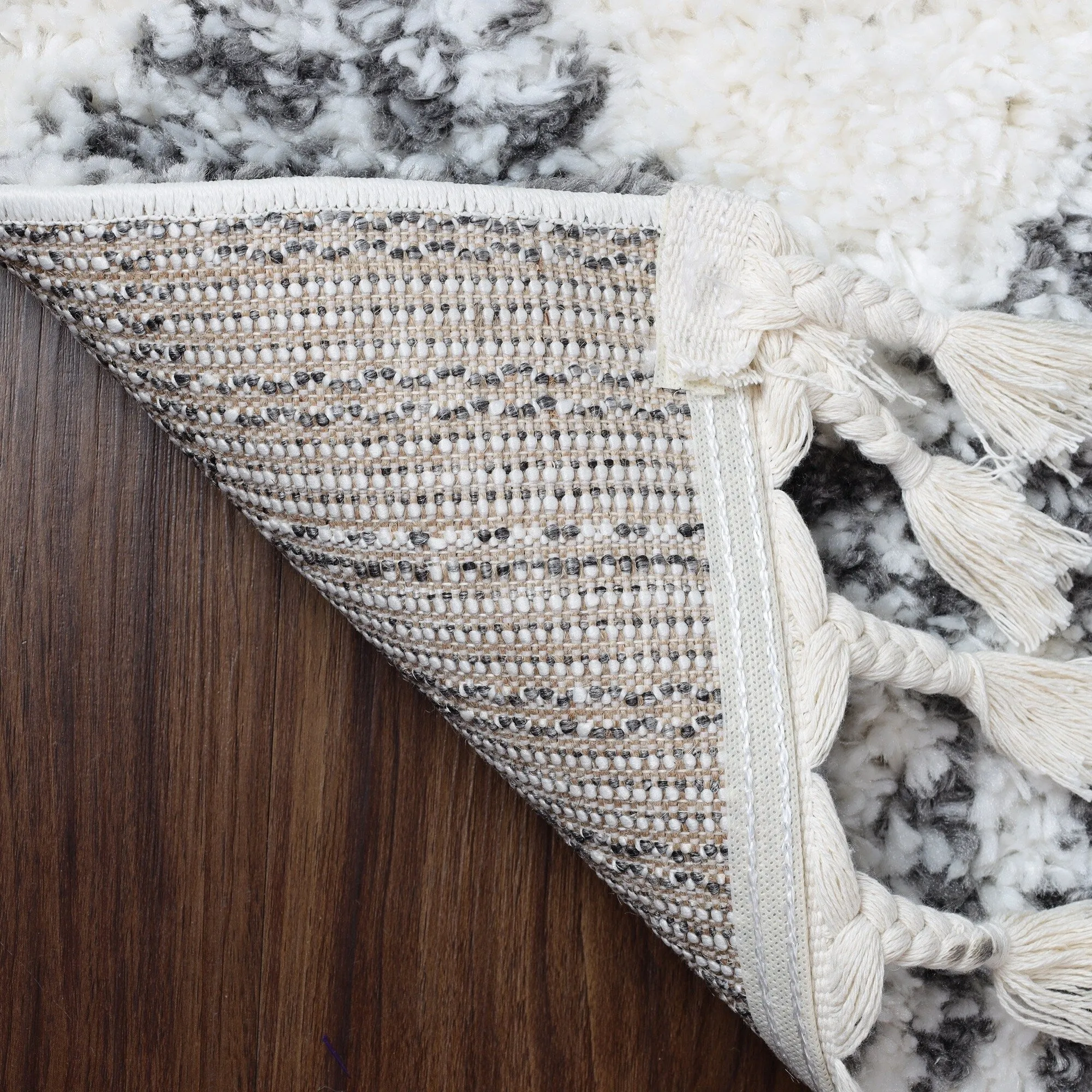 Superior Bohemian Geometric Indoor Plush Shag Area Rug with Tassels
