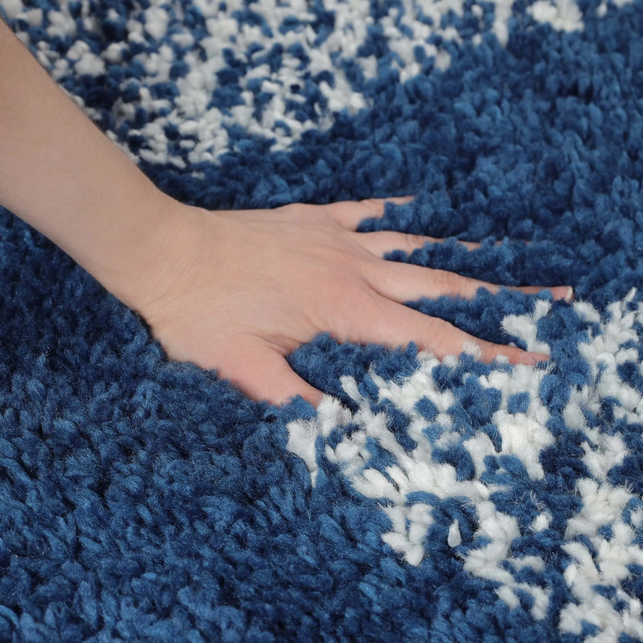 Superior Bohemian Geometric Indoor Plush Shag Area Rug with Tassels