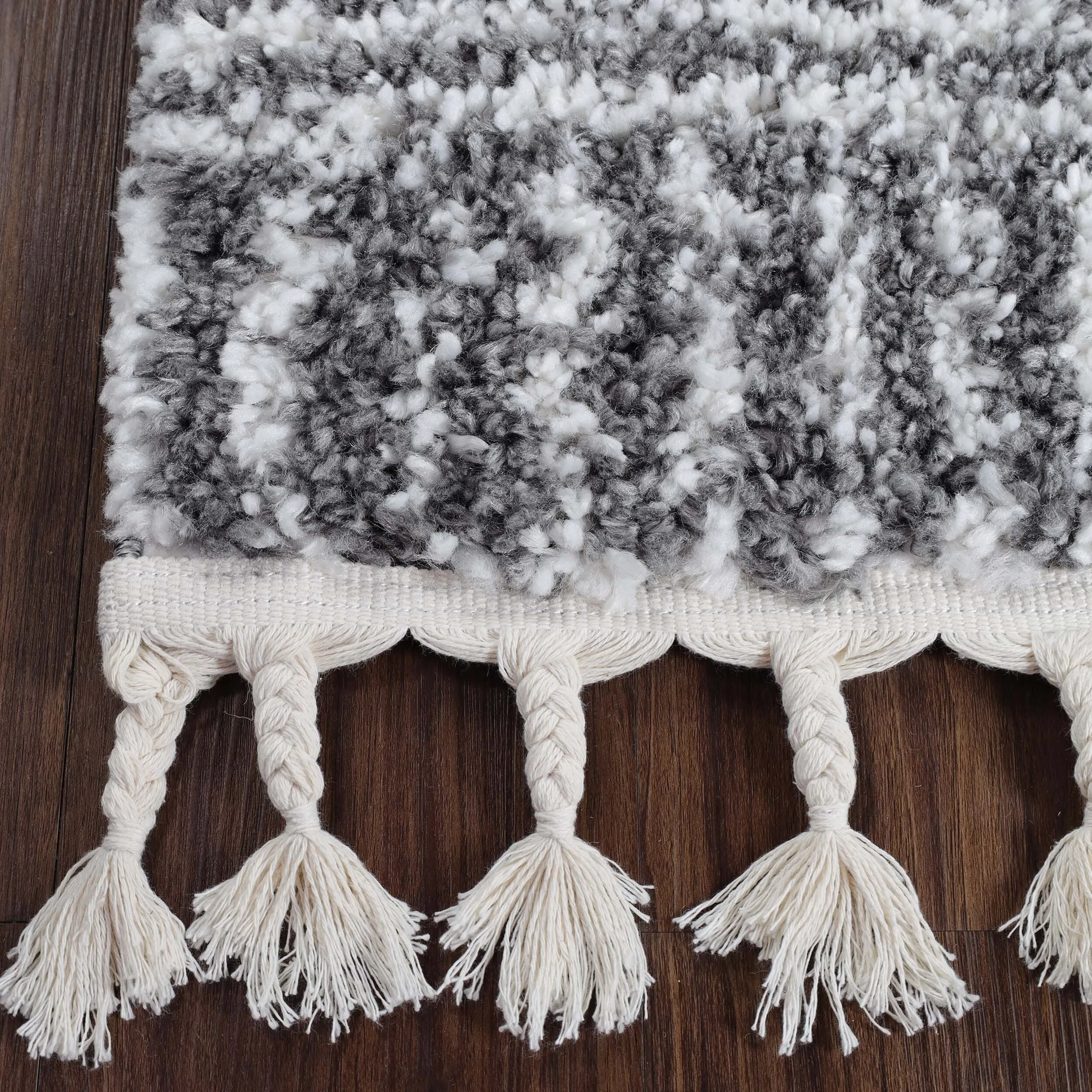 Superior Bohemian Geometric Indoor Plush Shag Area Rug with Tassels
