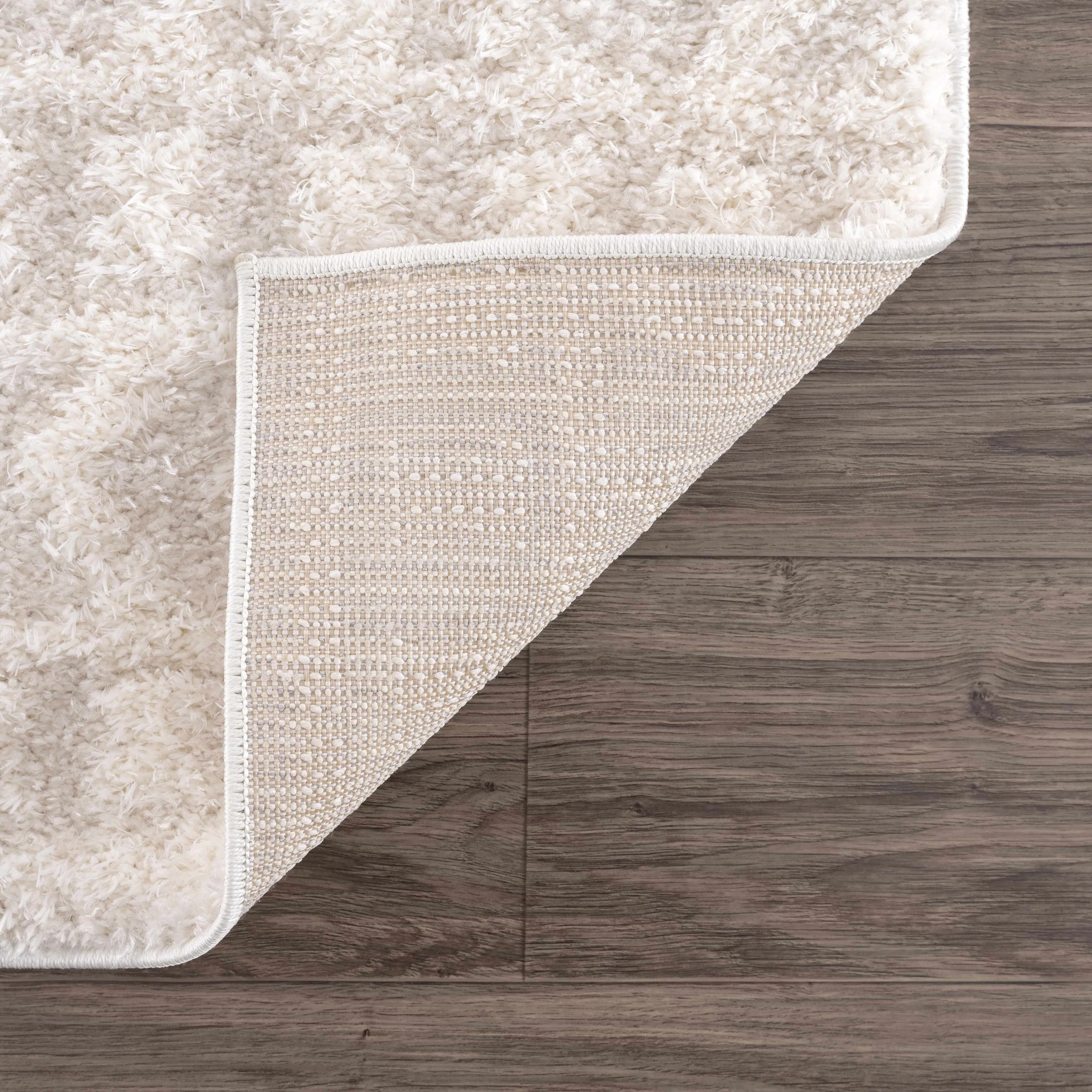Tilos Moroccan Trellis Farmhouse Shag Area Rug